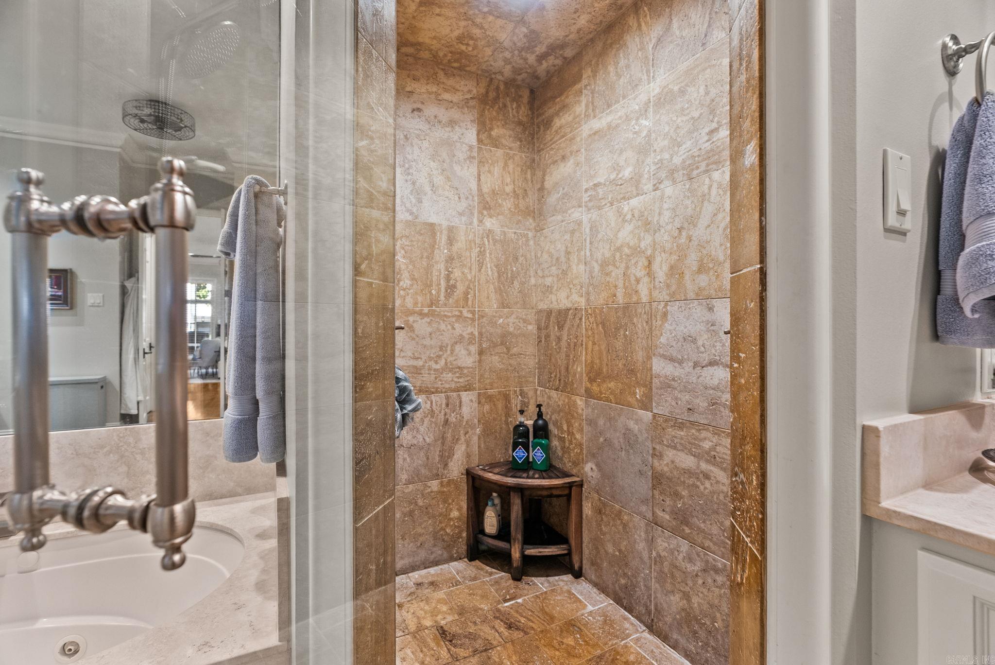 5019 Country Club  Little Rock, AR