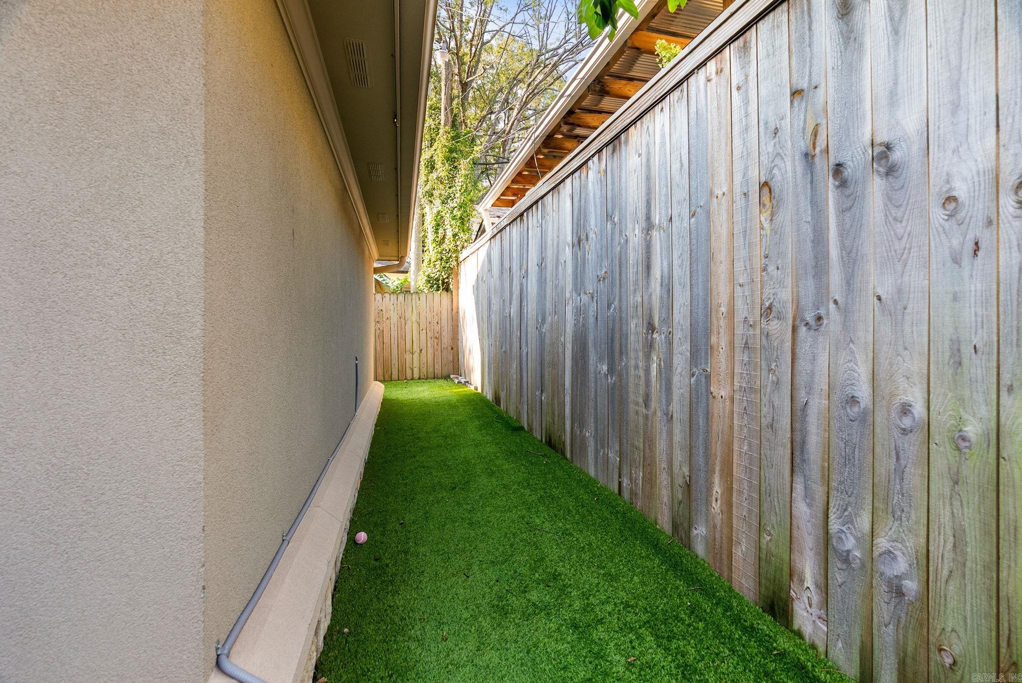 5019 Country Club  Little Rock, AR