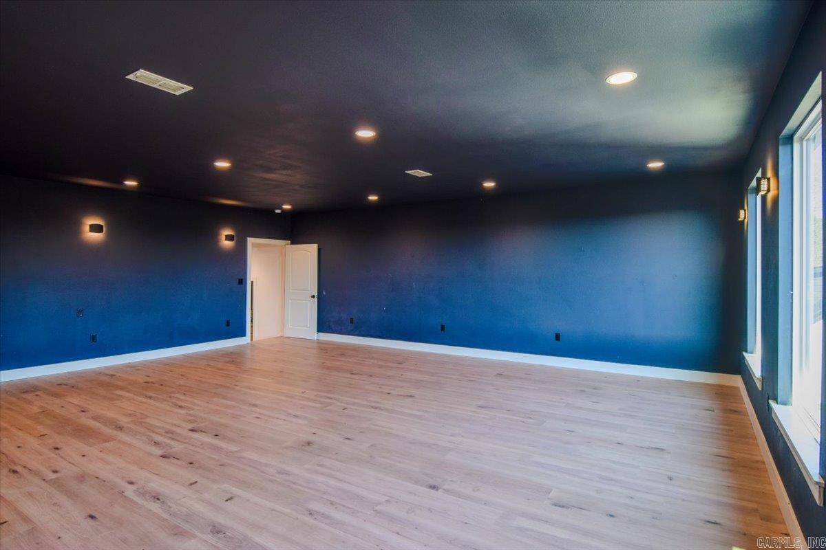 1688 S Silverthorne  Little Rock, AR