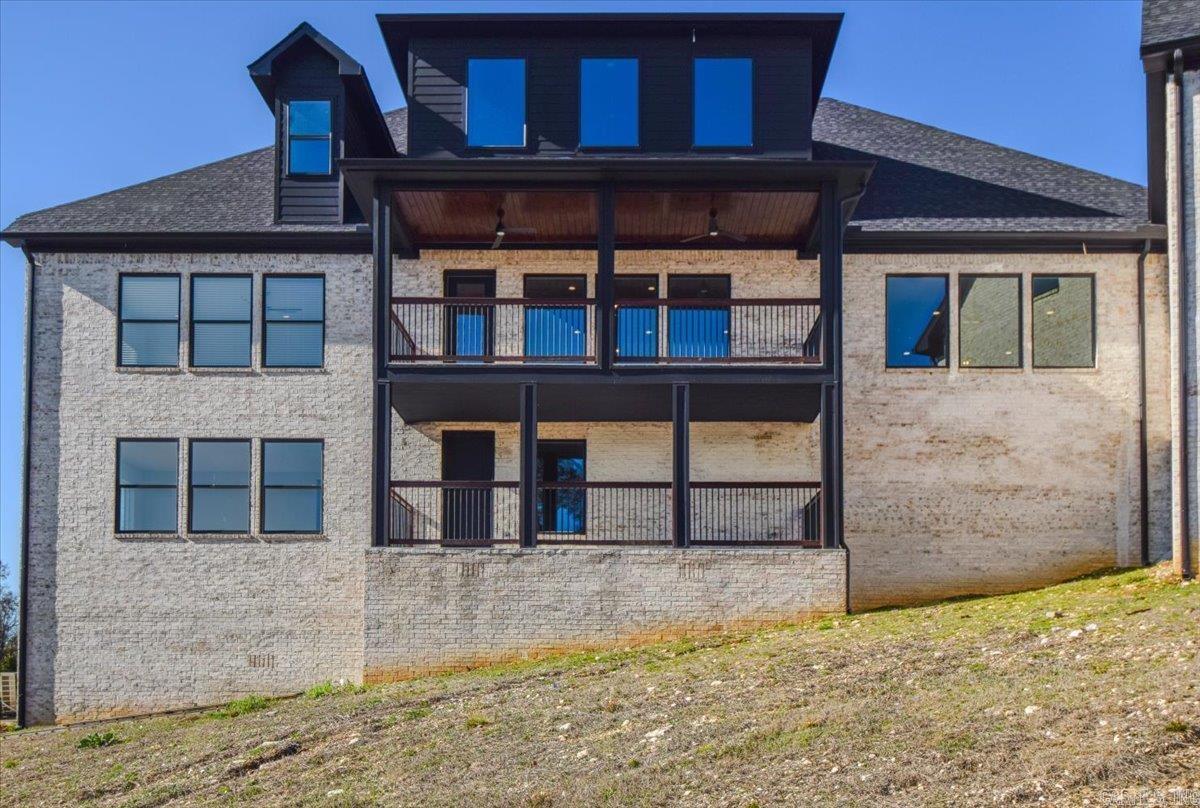 1688 S Silverthorne  Little Rock, AR