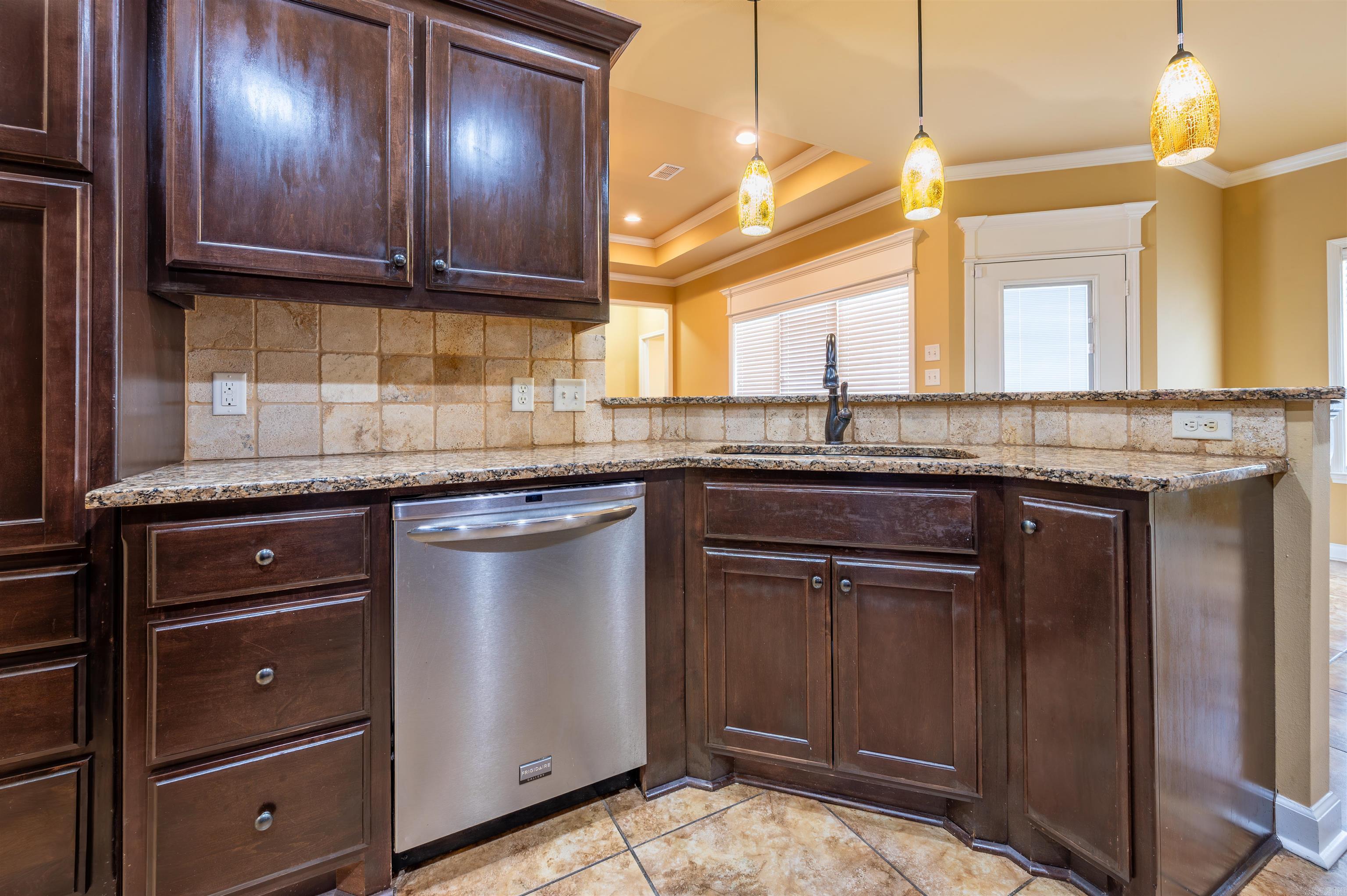 12903 Smarty Jones  Scott, AR