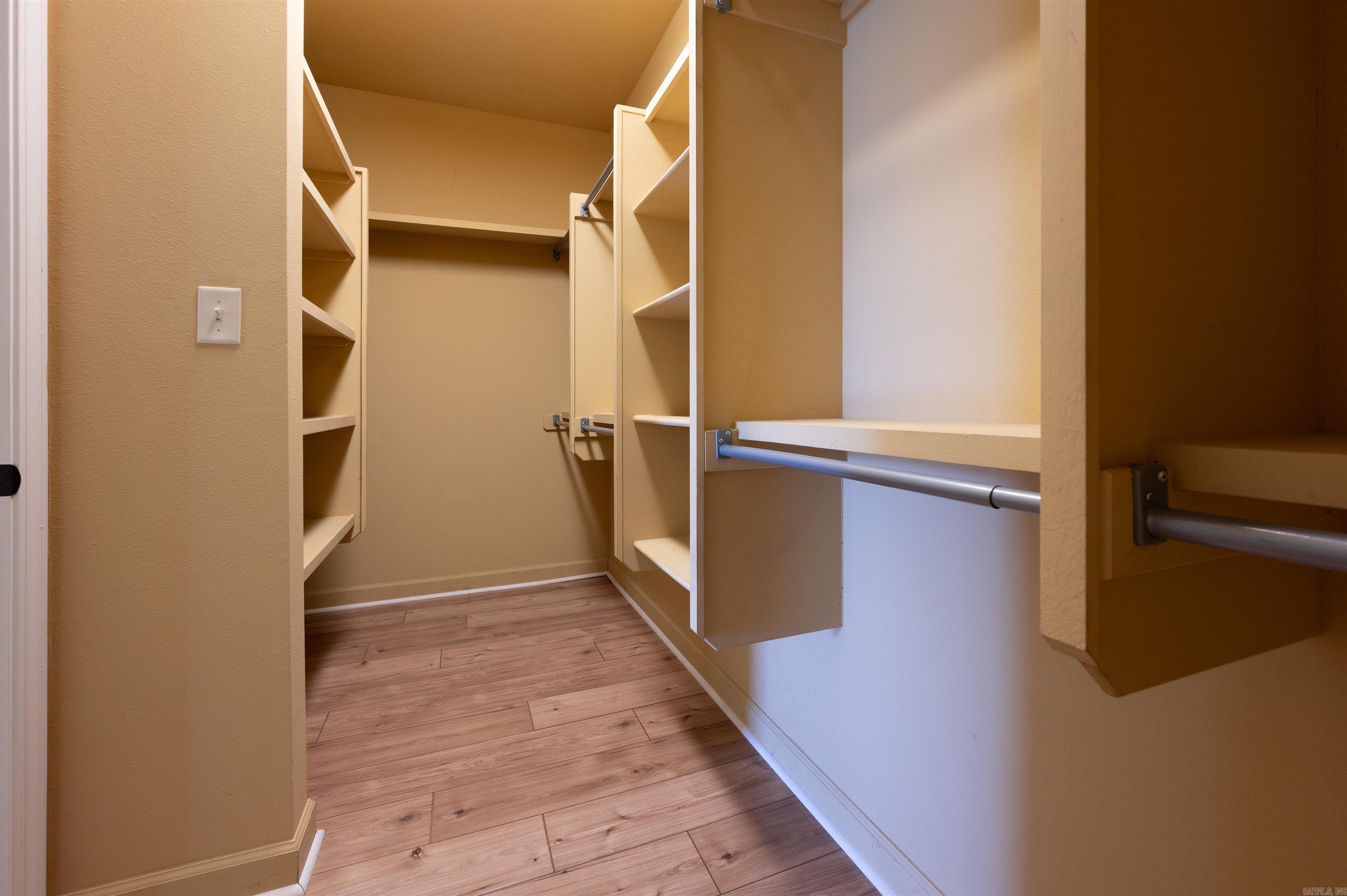 12903 Smarty Jones  Scott, AR