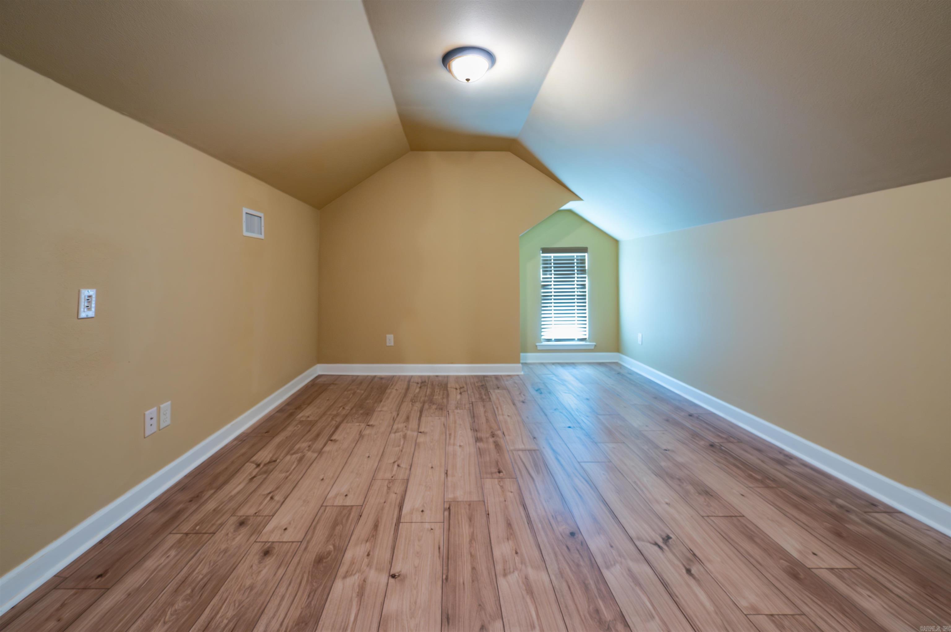 12903 Smarty Jones  Scott, AR