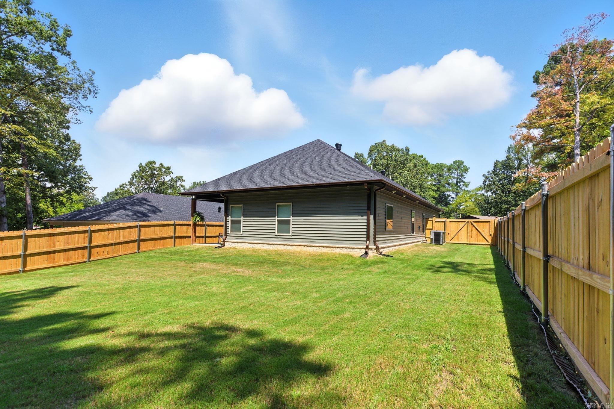 2501 Janet  Benton, AR