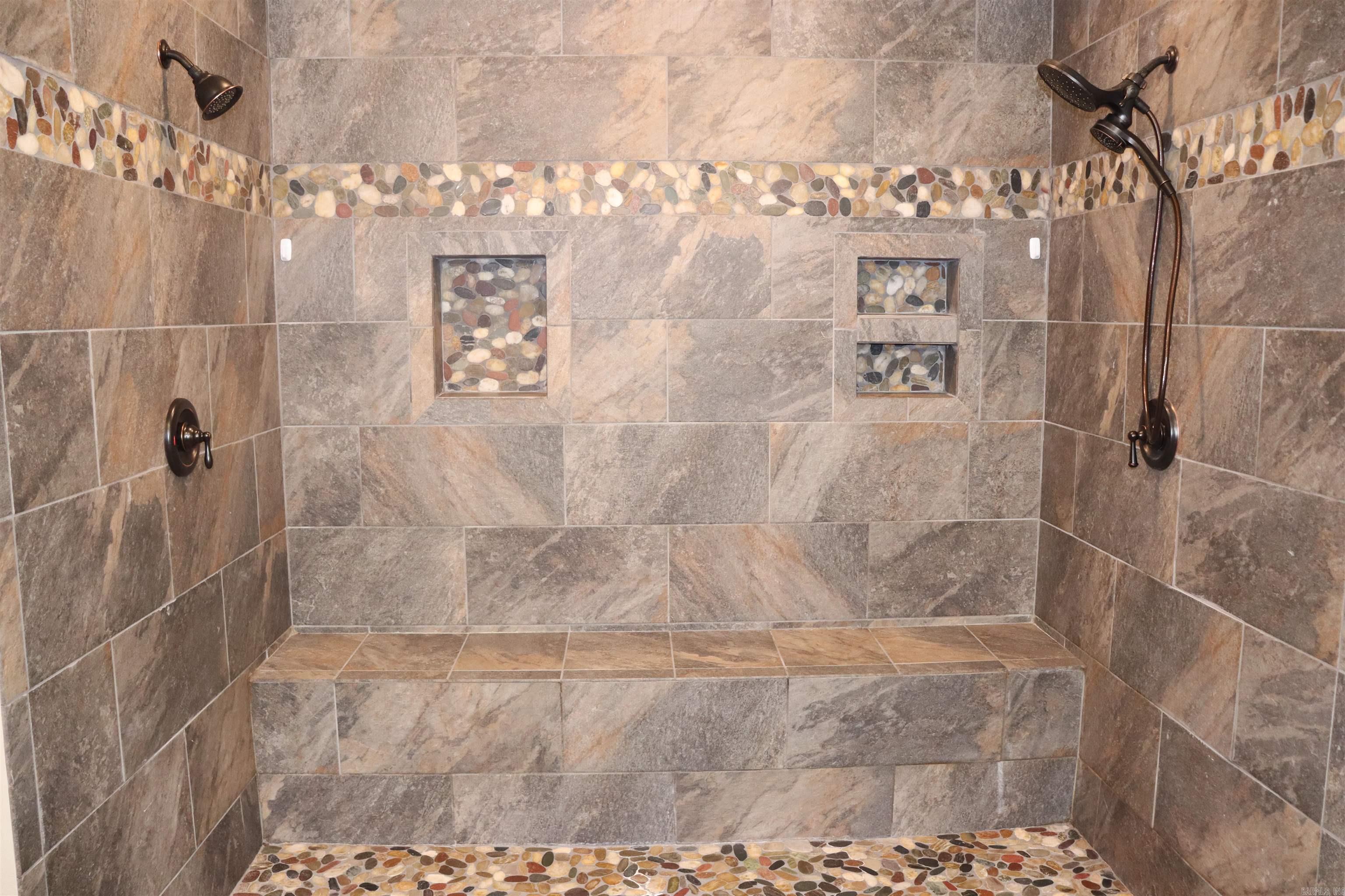 426 Bondair Road  Greers Ferry, AR