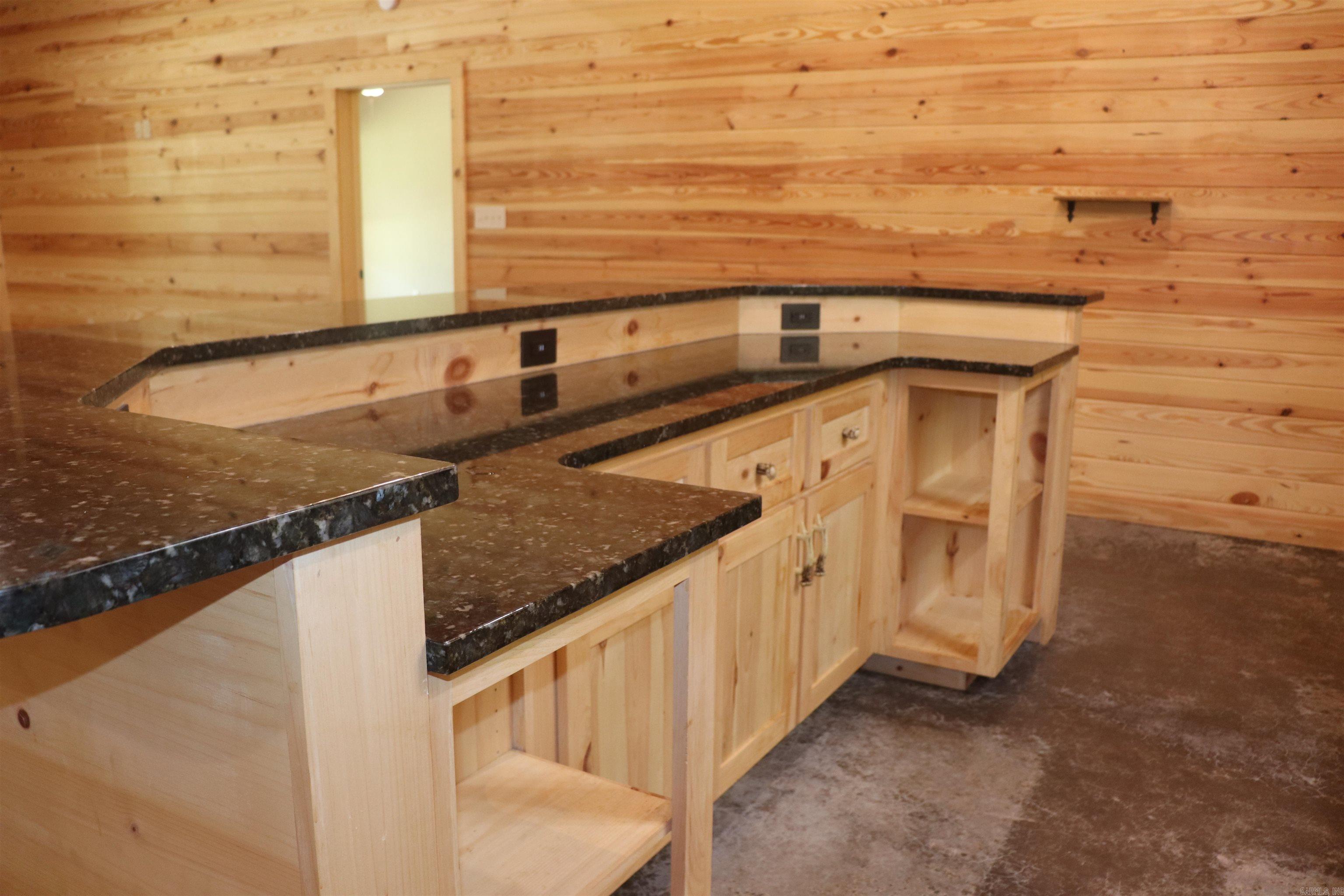 426 Bondair Road  Greers Ferry, AR