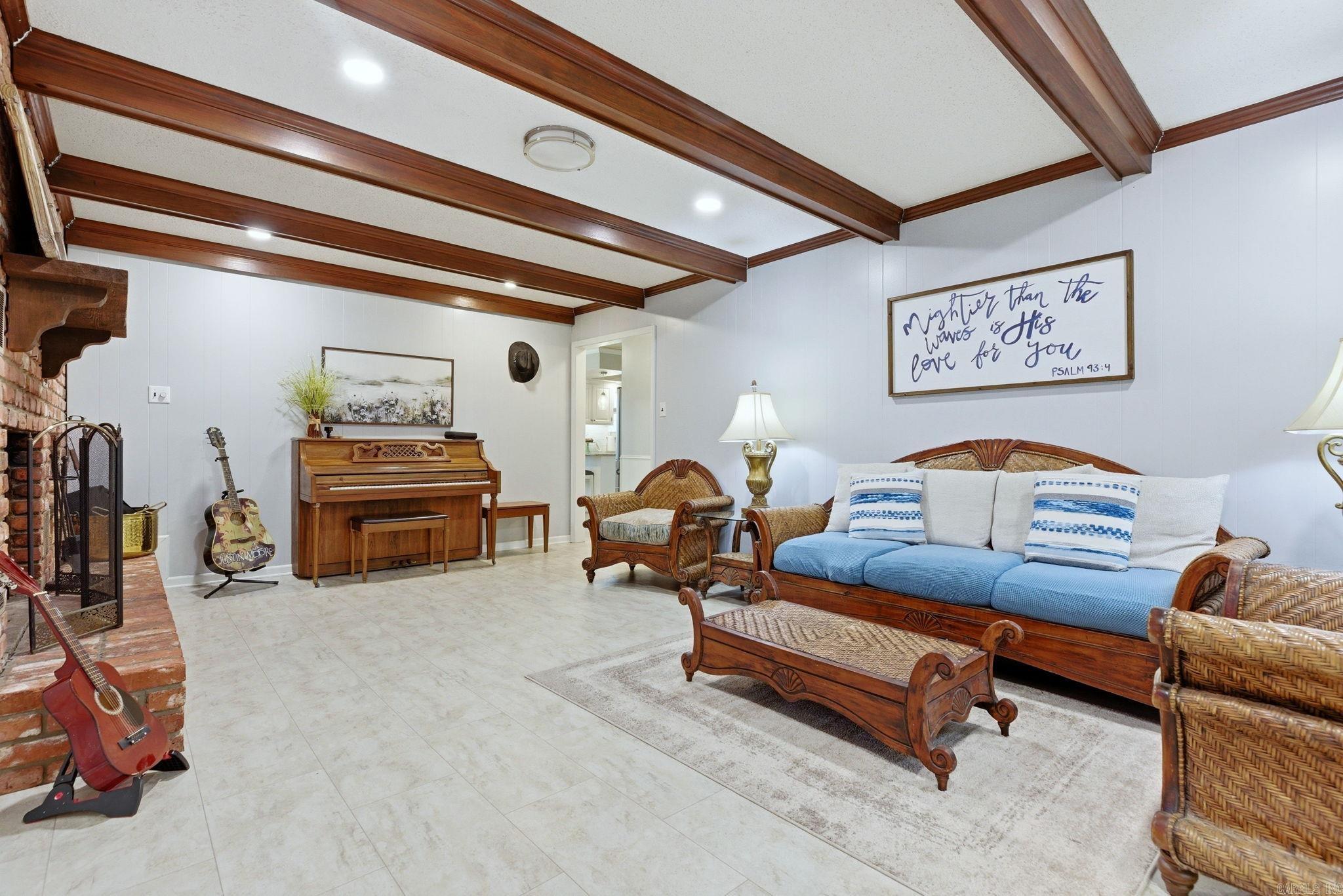 7932 HWY 190  Benton, AR