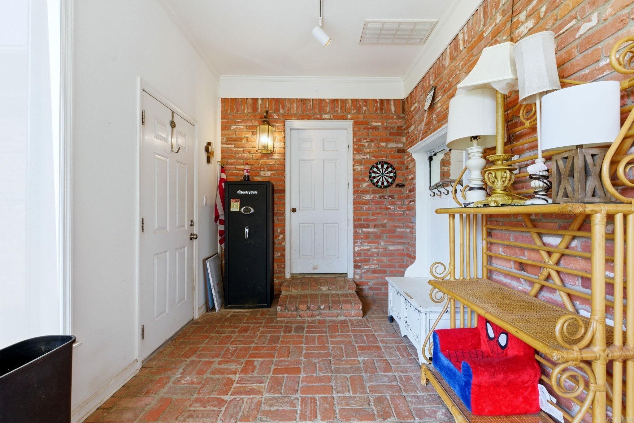 7932 HWY 190  Benton, AR