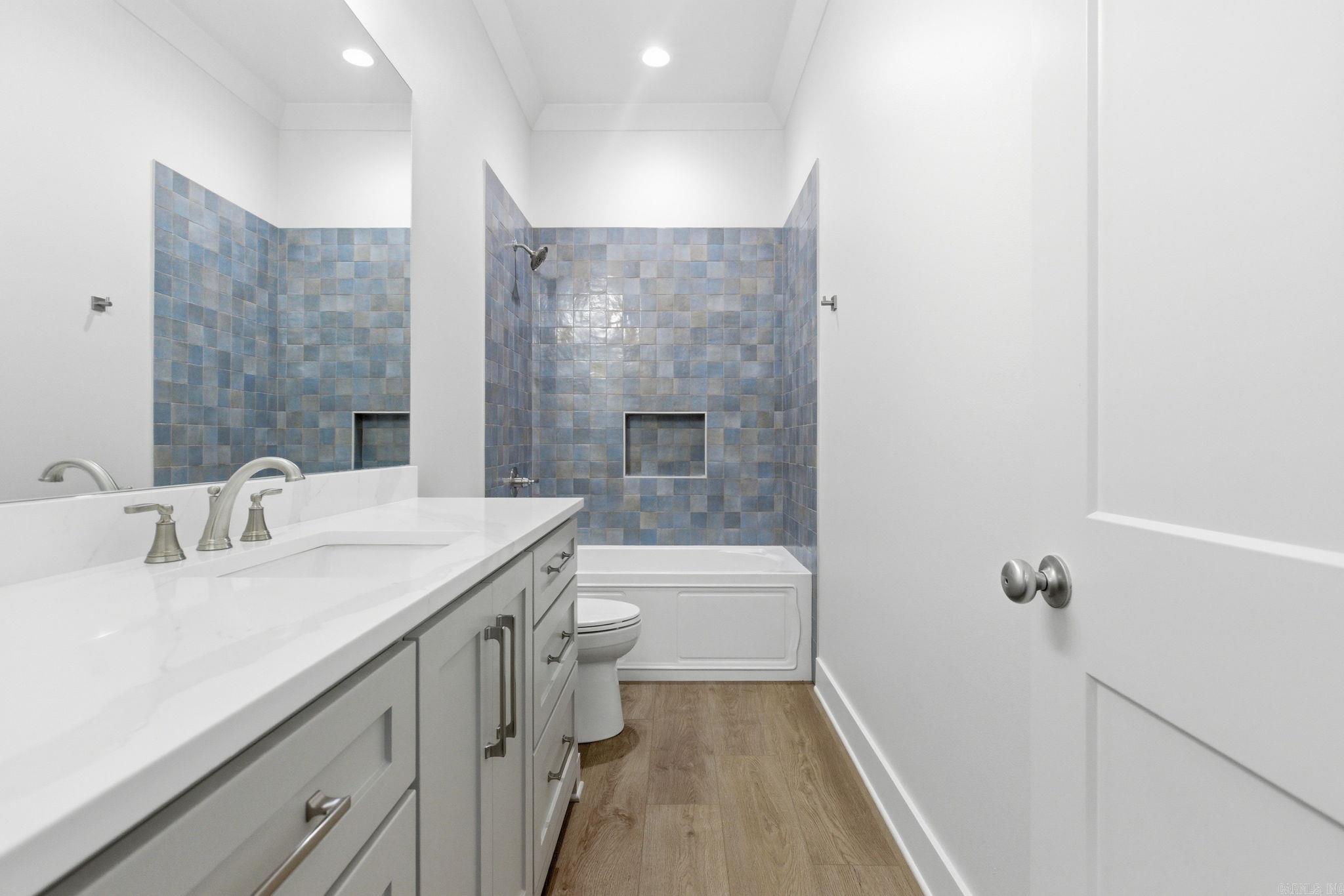 67 Mountain Brook  Little Rock, AR