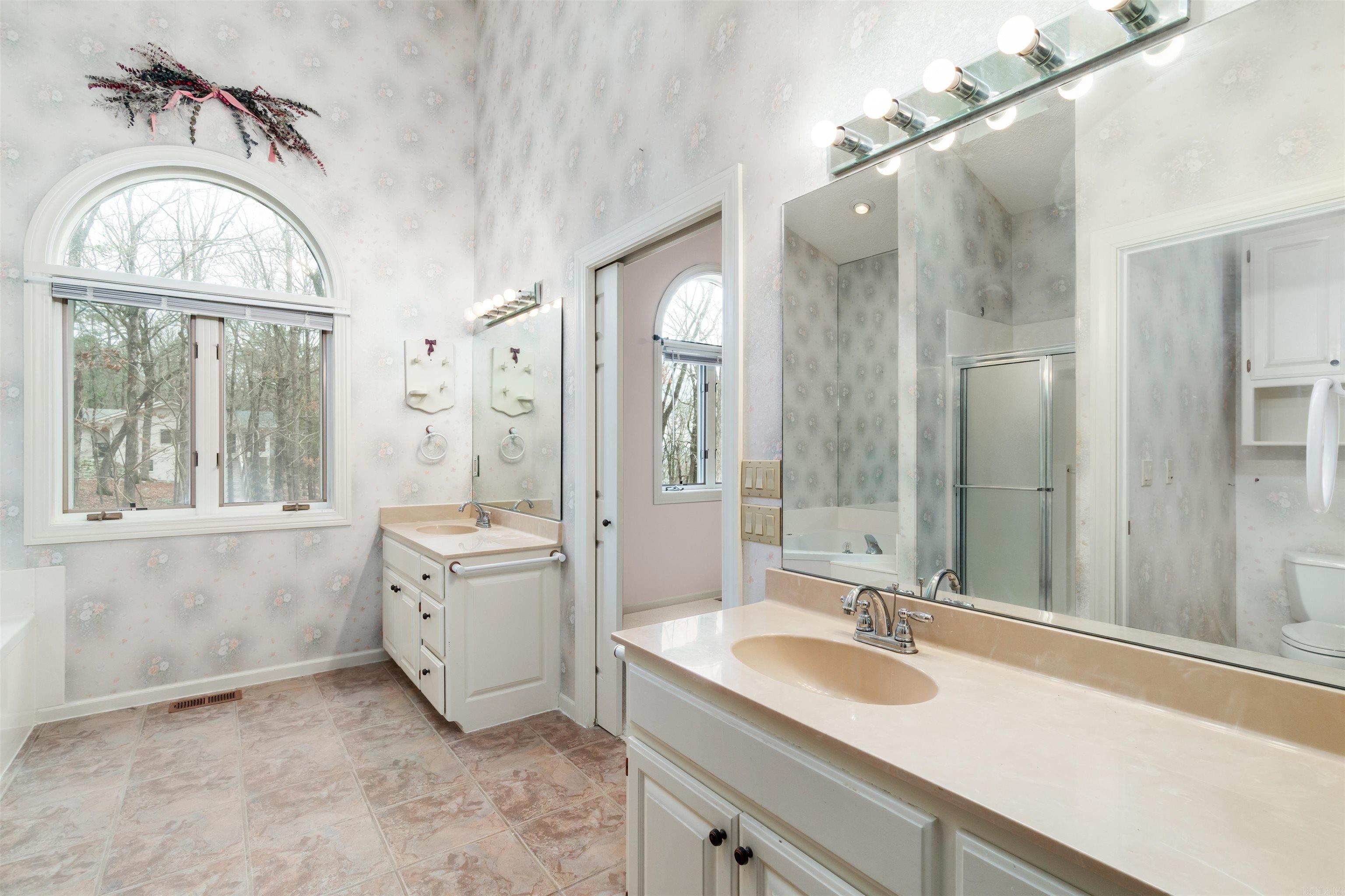 29 Barcelona  Hot Springs Village, AR