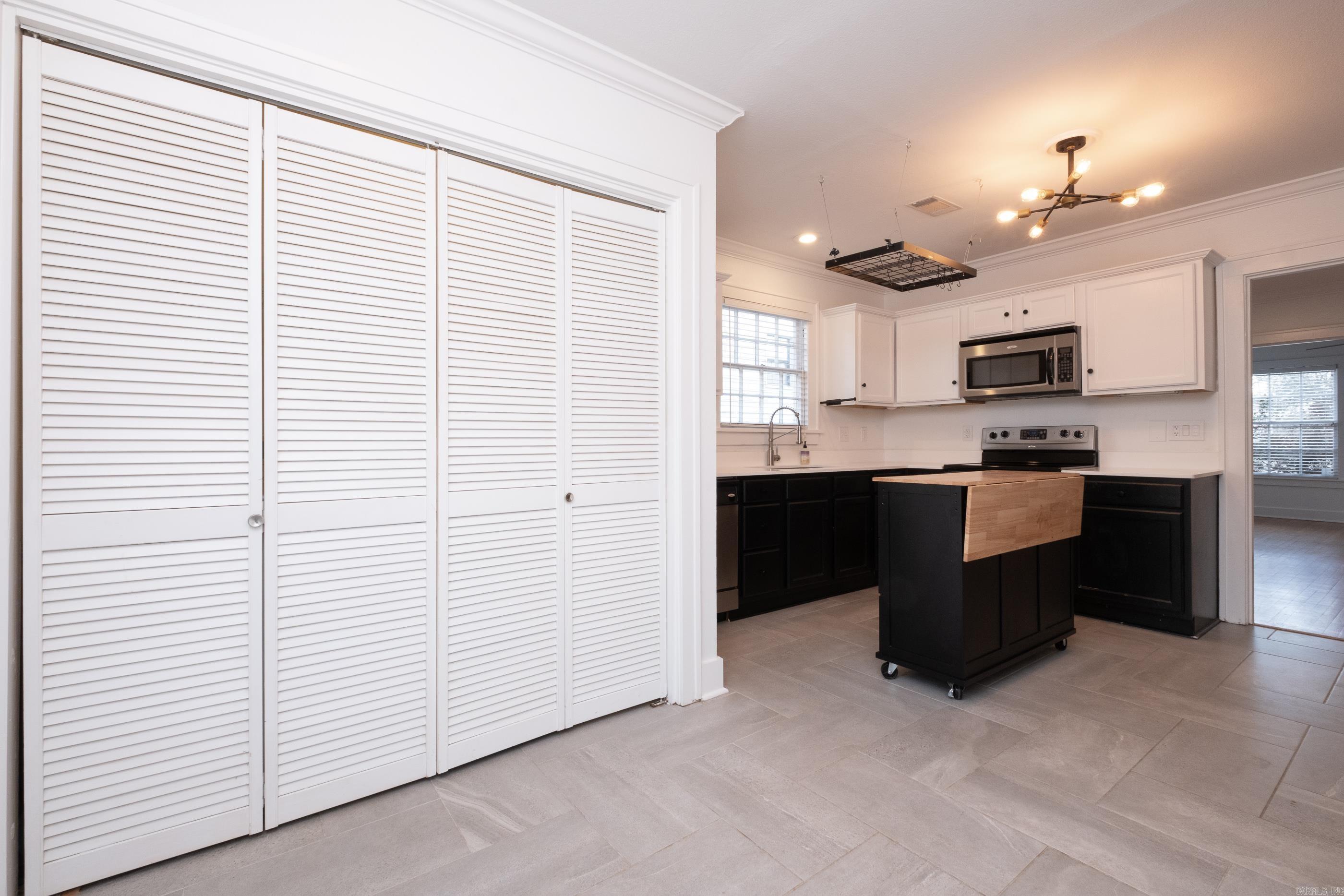 5316 B Street  Little Rock, AR