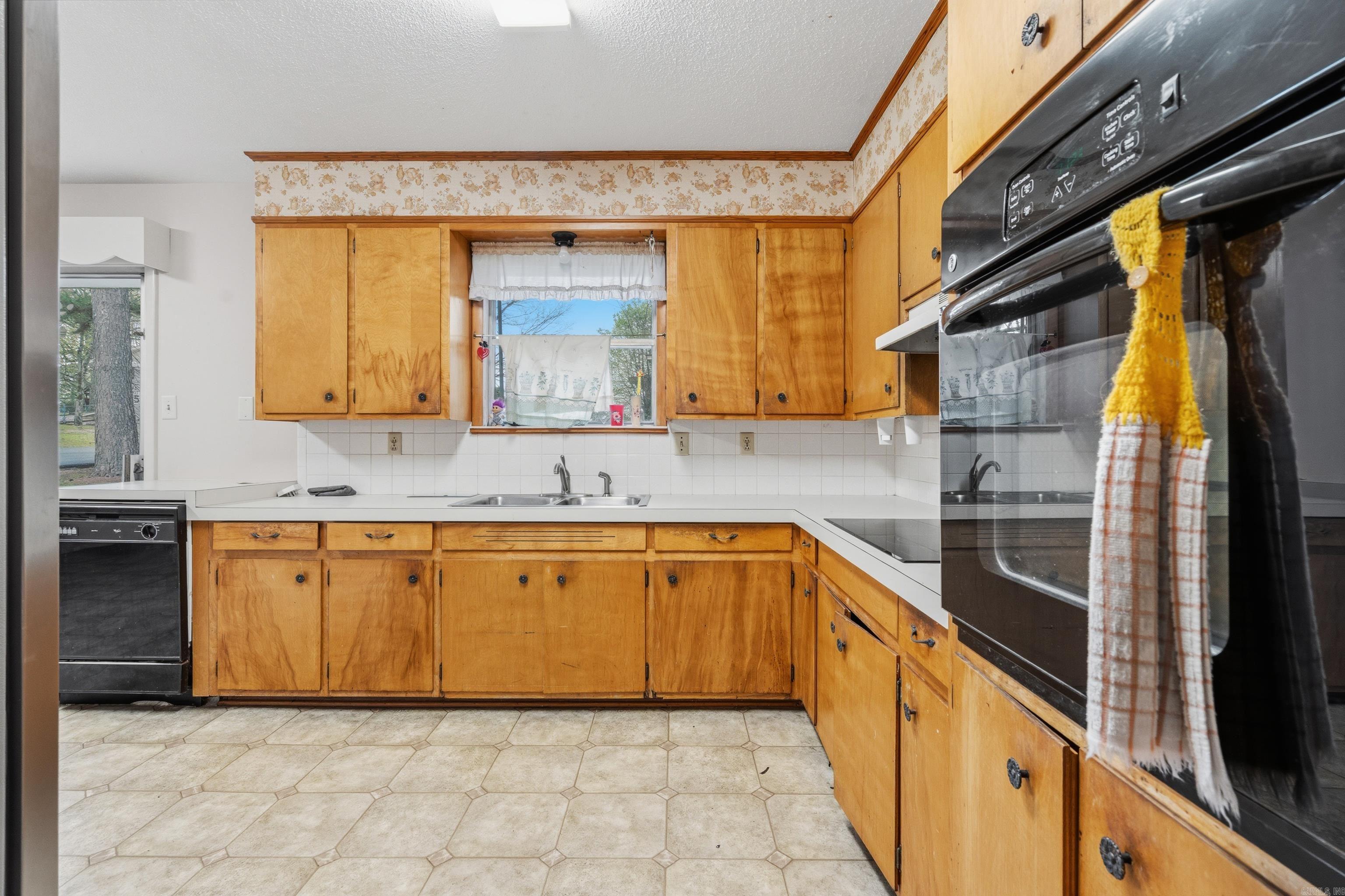 120 ESSEX  Hot Springs, AR