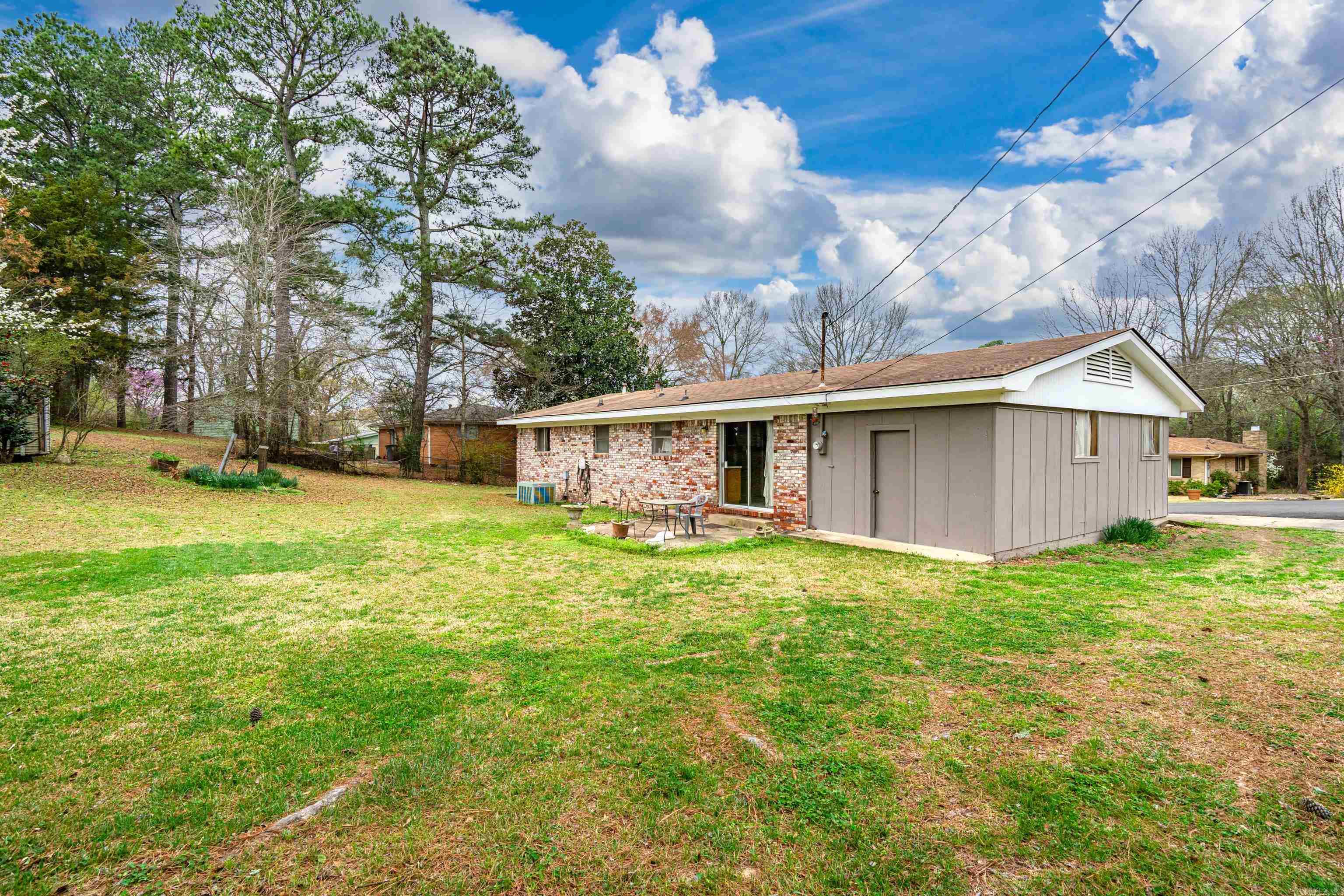 120 ESSEX  Hot Springs, AR