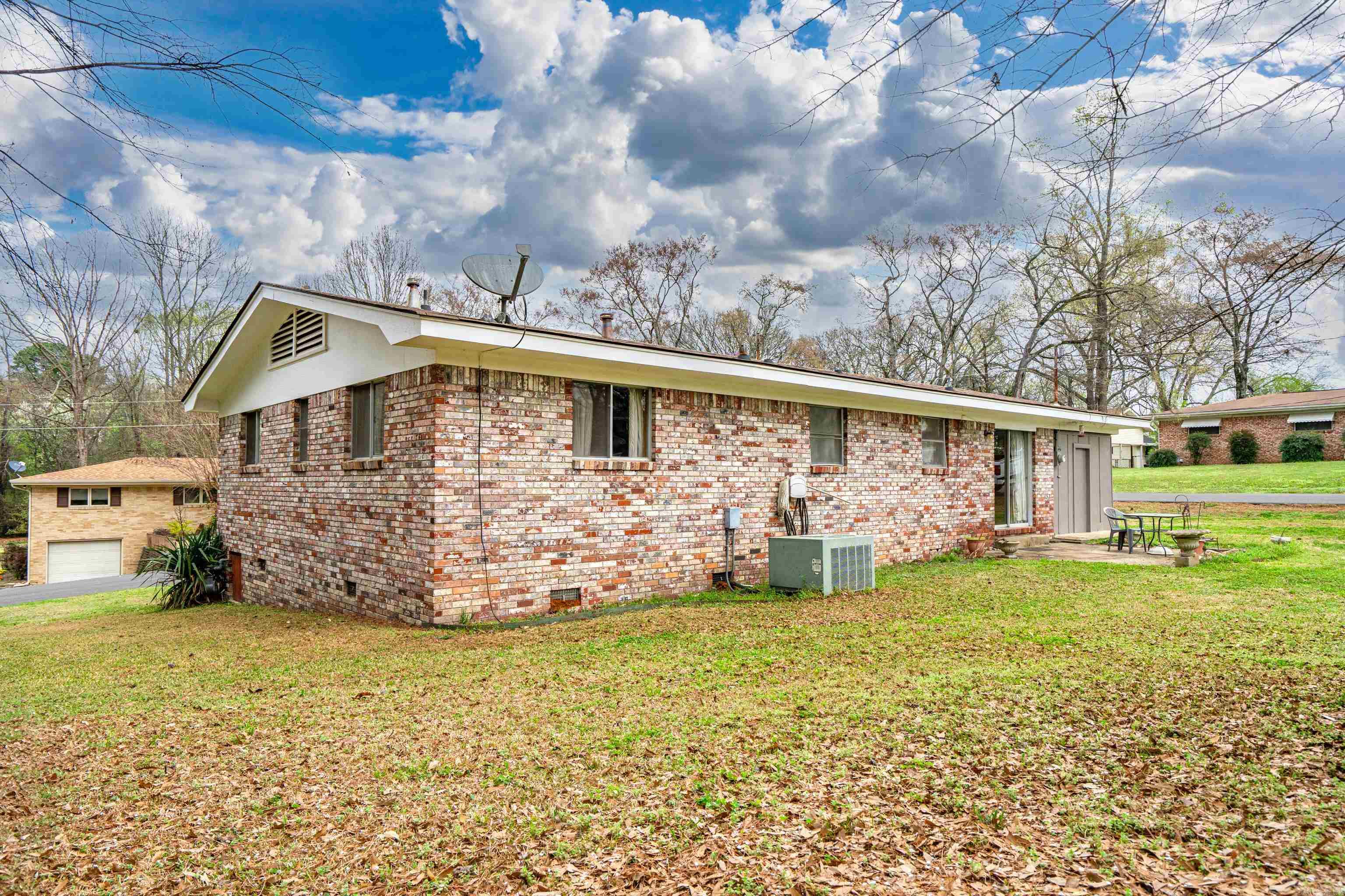 120 ESSEX  Hot Springs, AR