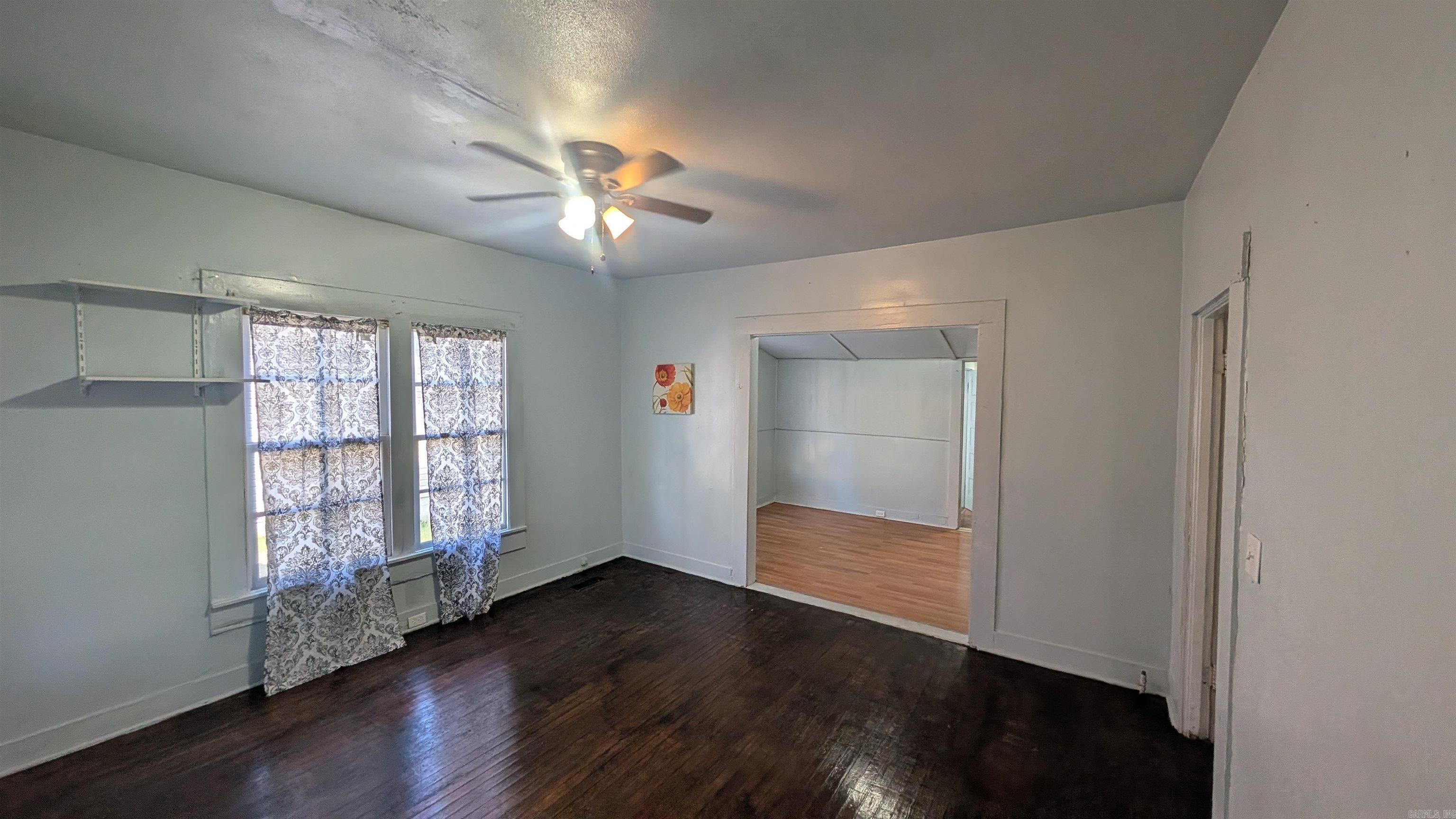 2115 Wright  Benton, AR