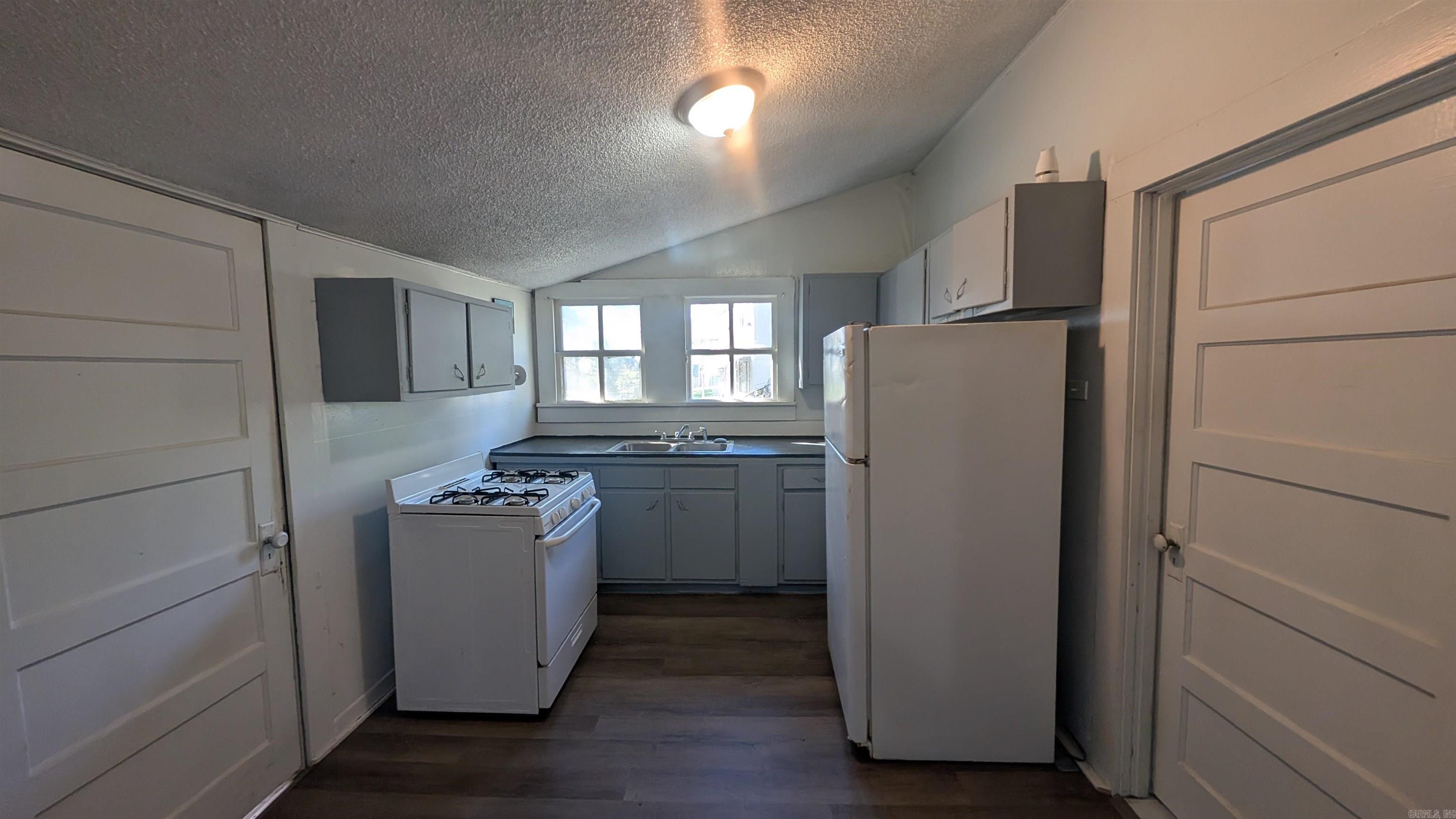 2115 Wright  Benton, AR