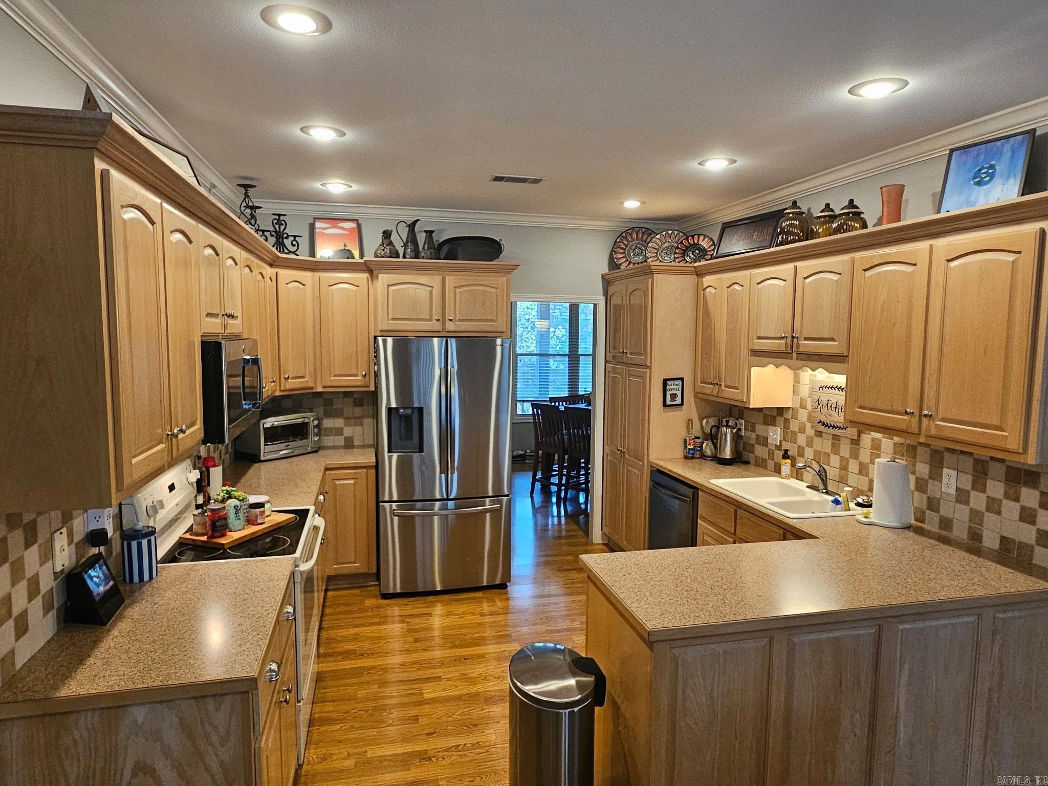 100 Holloway  Heber Springs, AR