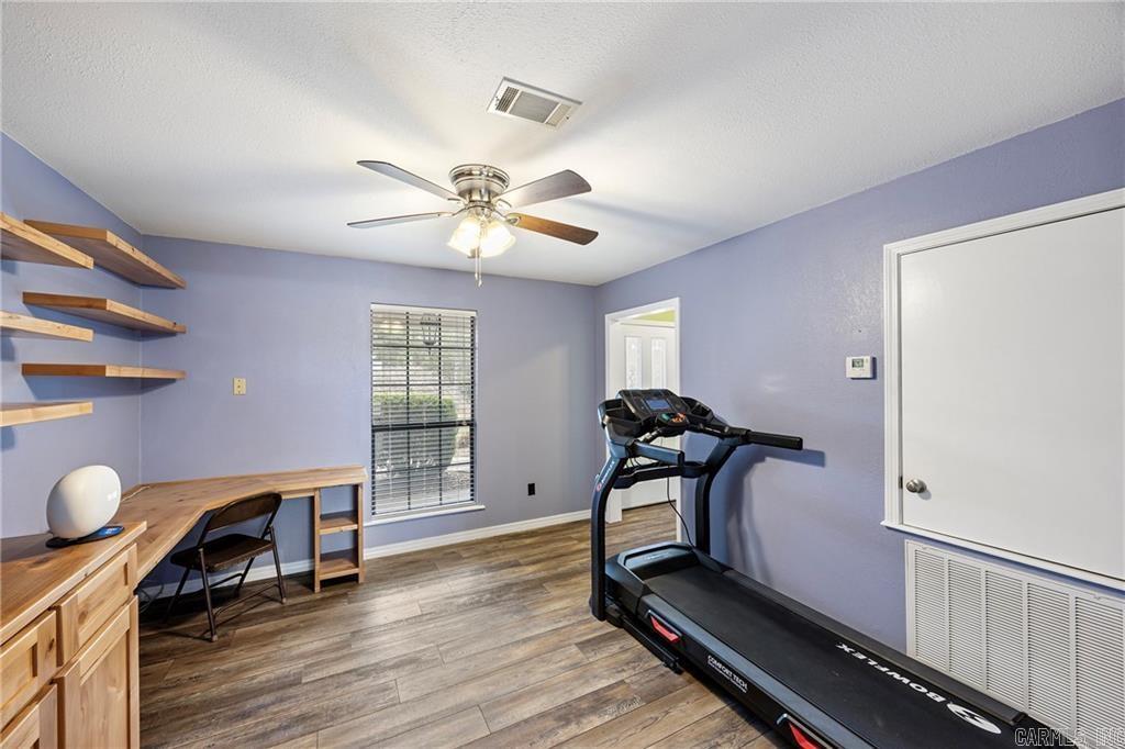 511 Wakerobin Russellville, AR 72802