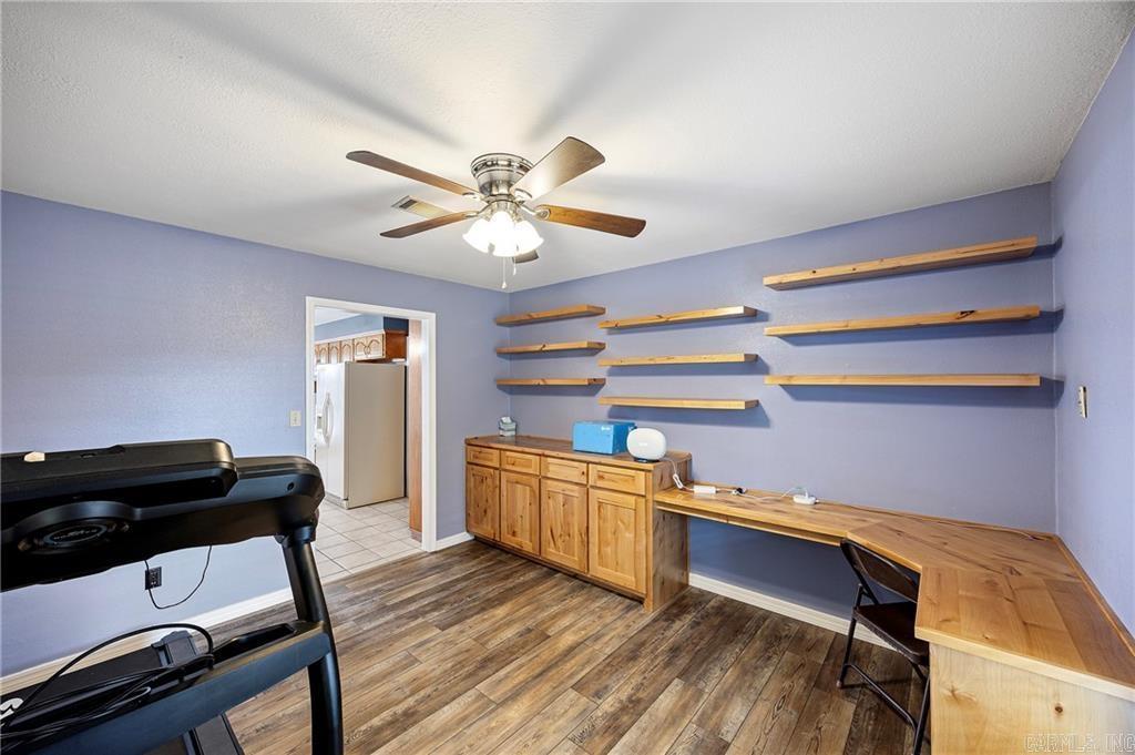 511 Wakerobin Russellville, AR 72802