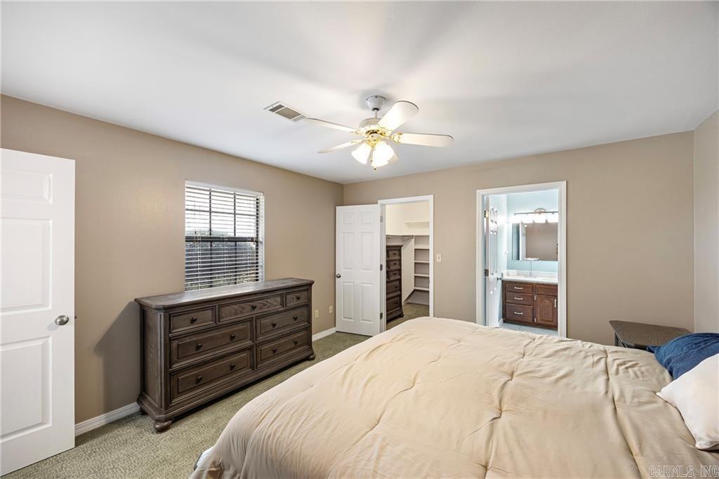 511 Wakerobin Russellville, AR 72802