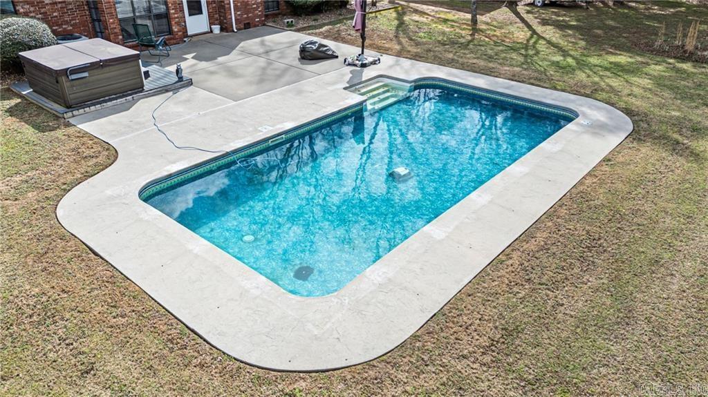 511 Wakerobin Russellville, AR 72802