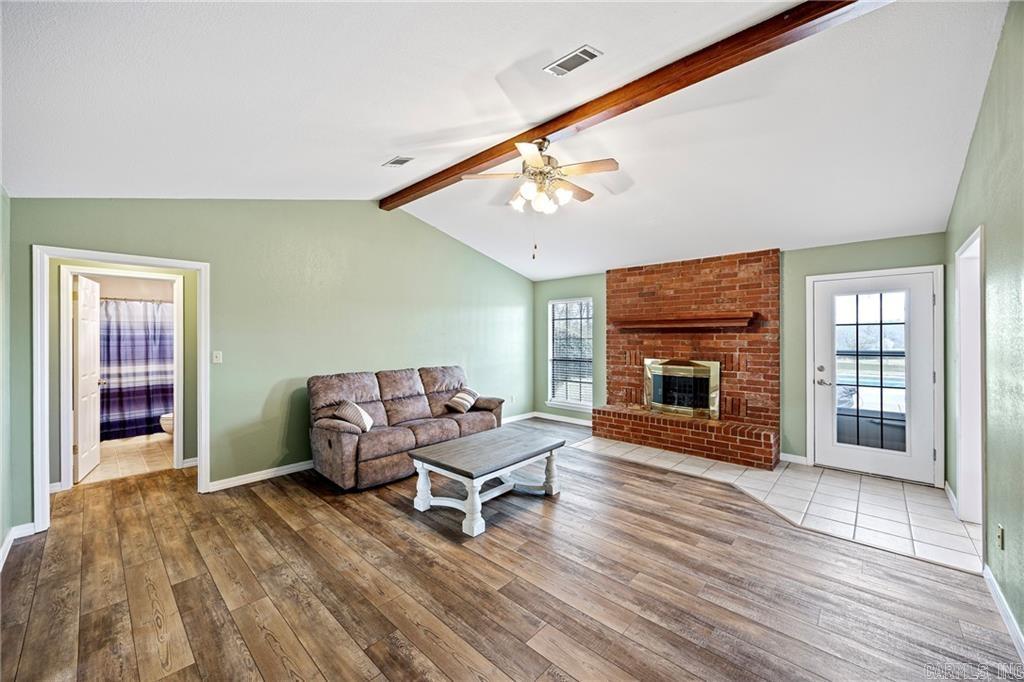 511 Wakerobin Russellville, AR 72802