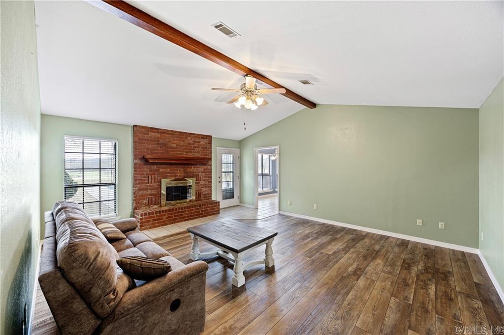 511 Wakerobin Russellville, AR 72802