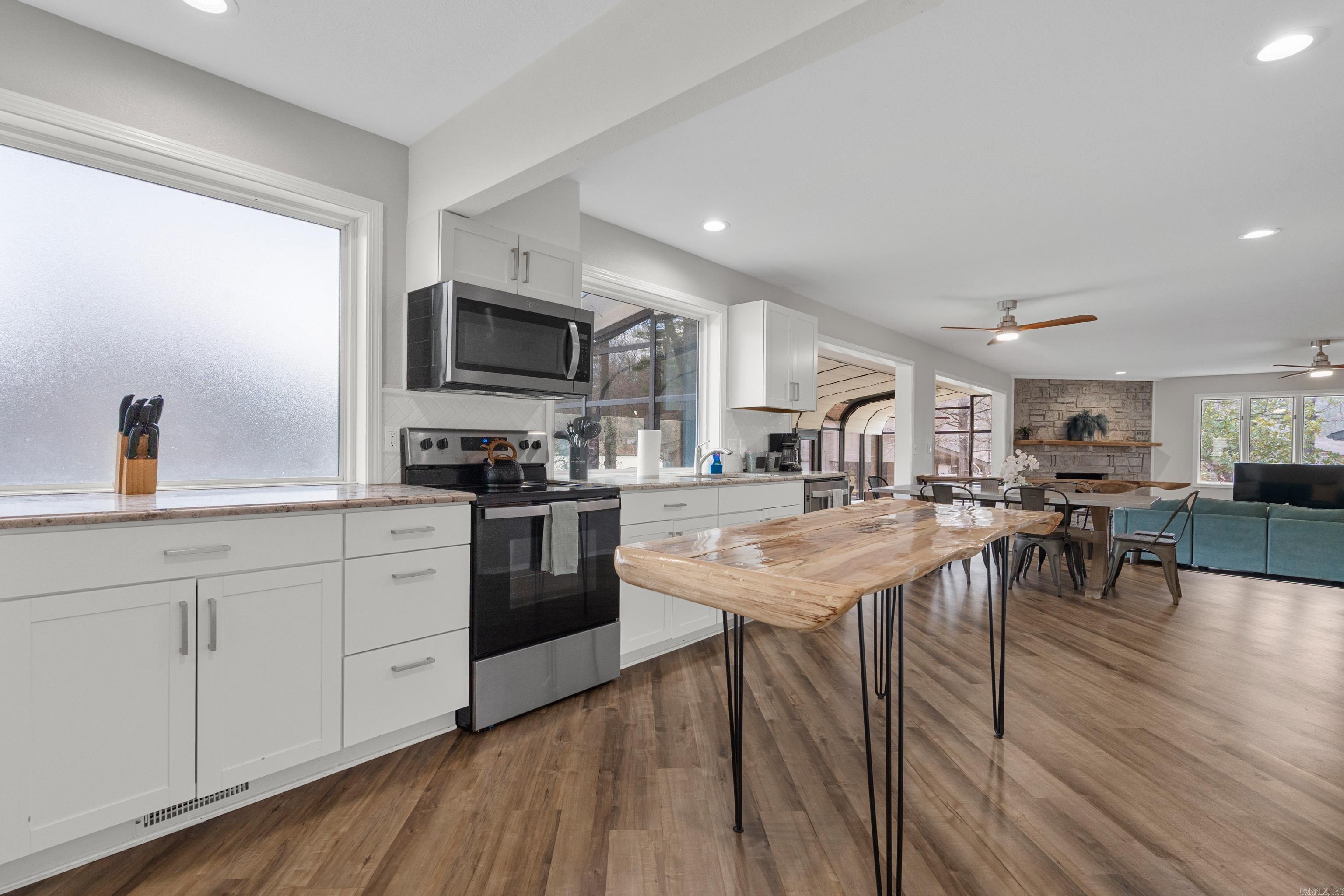 9 Madrid  Hot Springs Village, AR