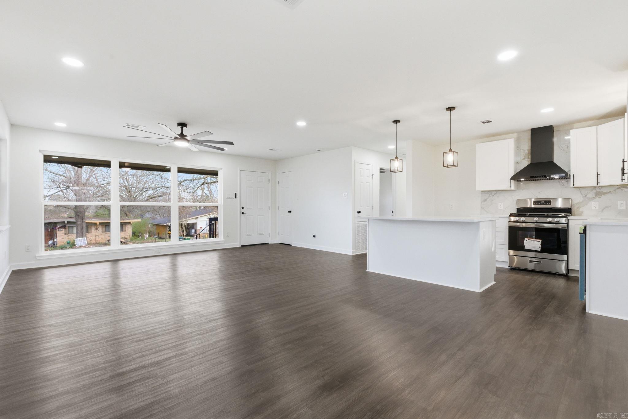 302 Oak Lane  Little Rock, AR