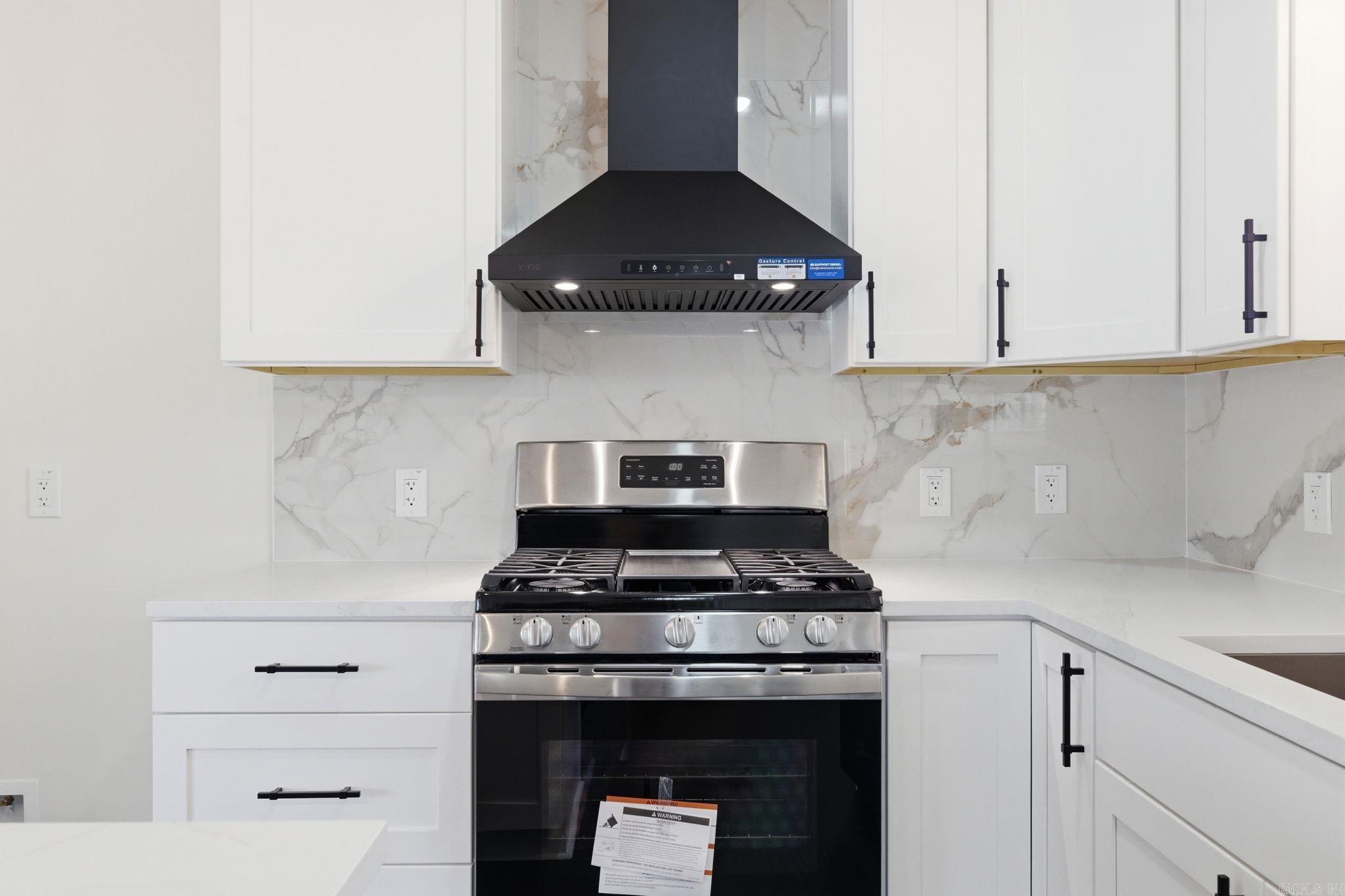 302 Oak Lane  Little Rock, AR