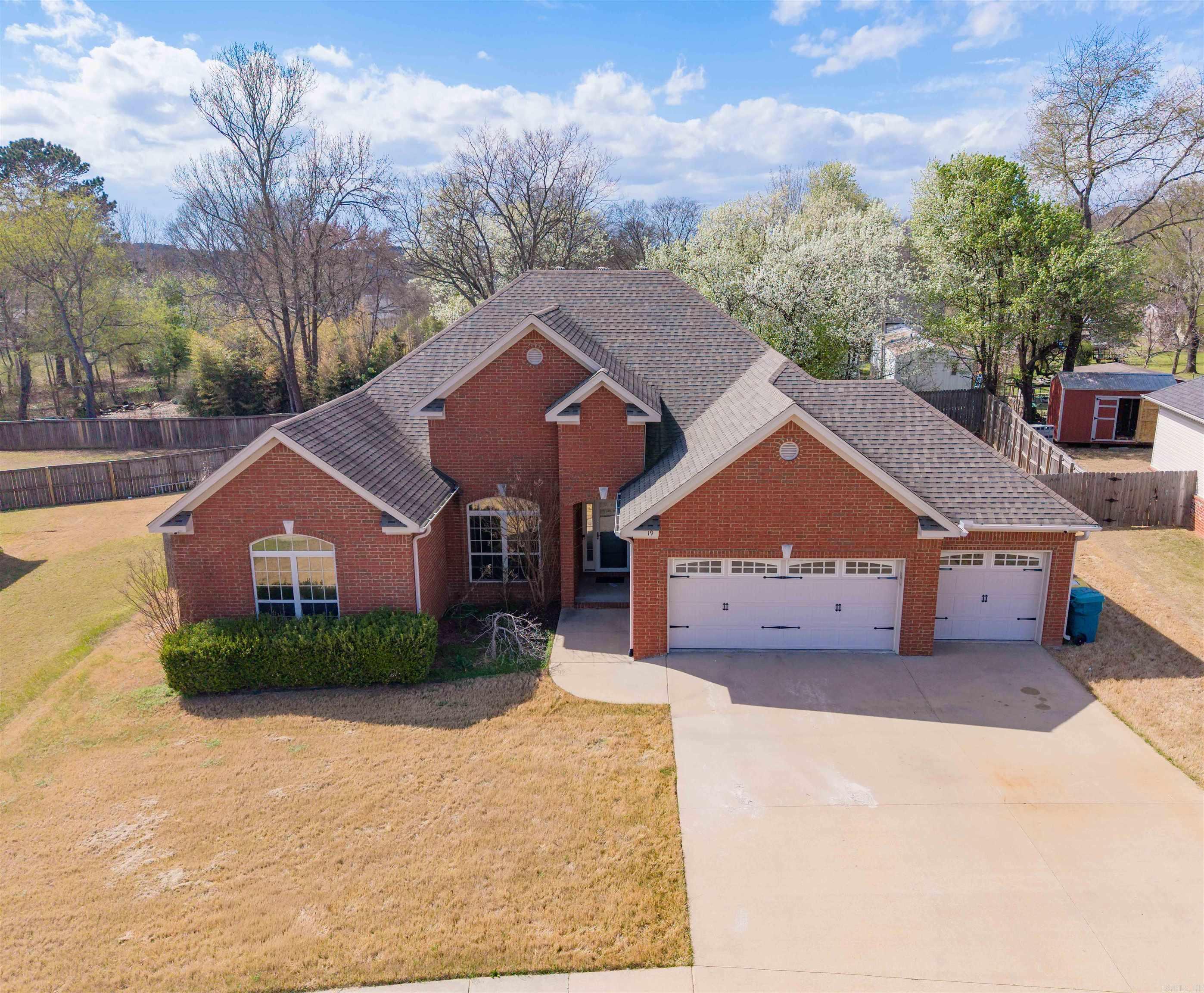 19 Waters Edge  Little Rock, AR