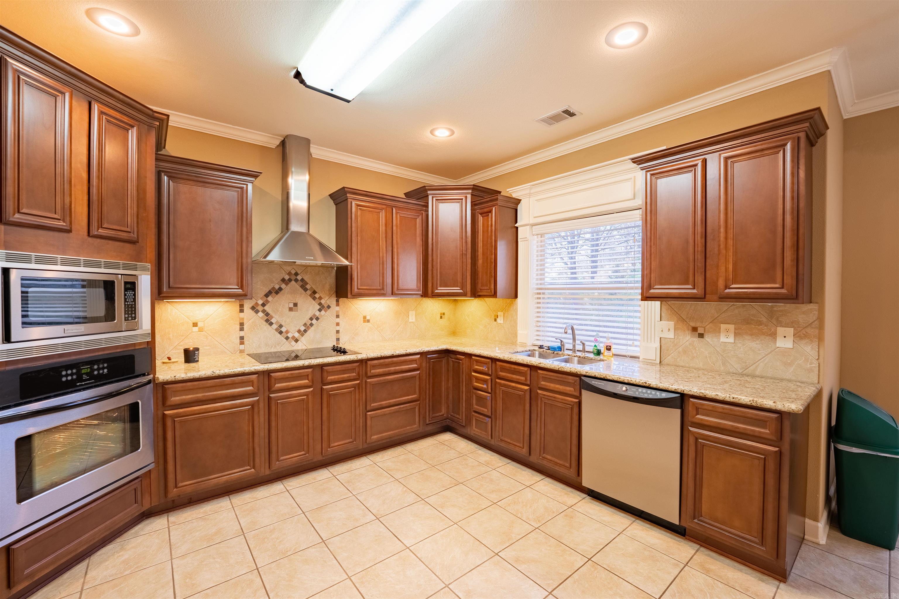 19 Waters Edge  Little Rock, AR