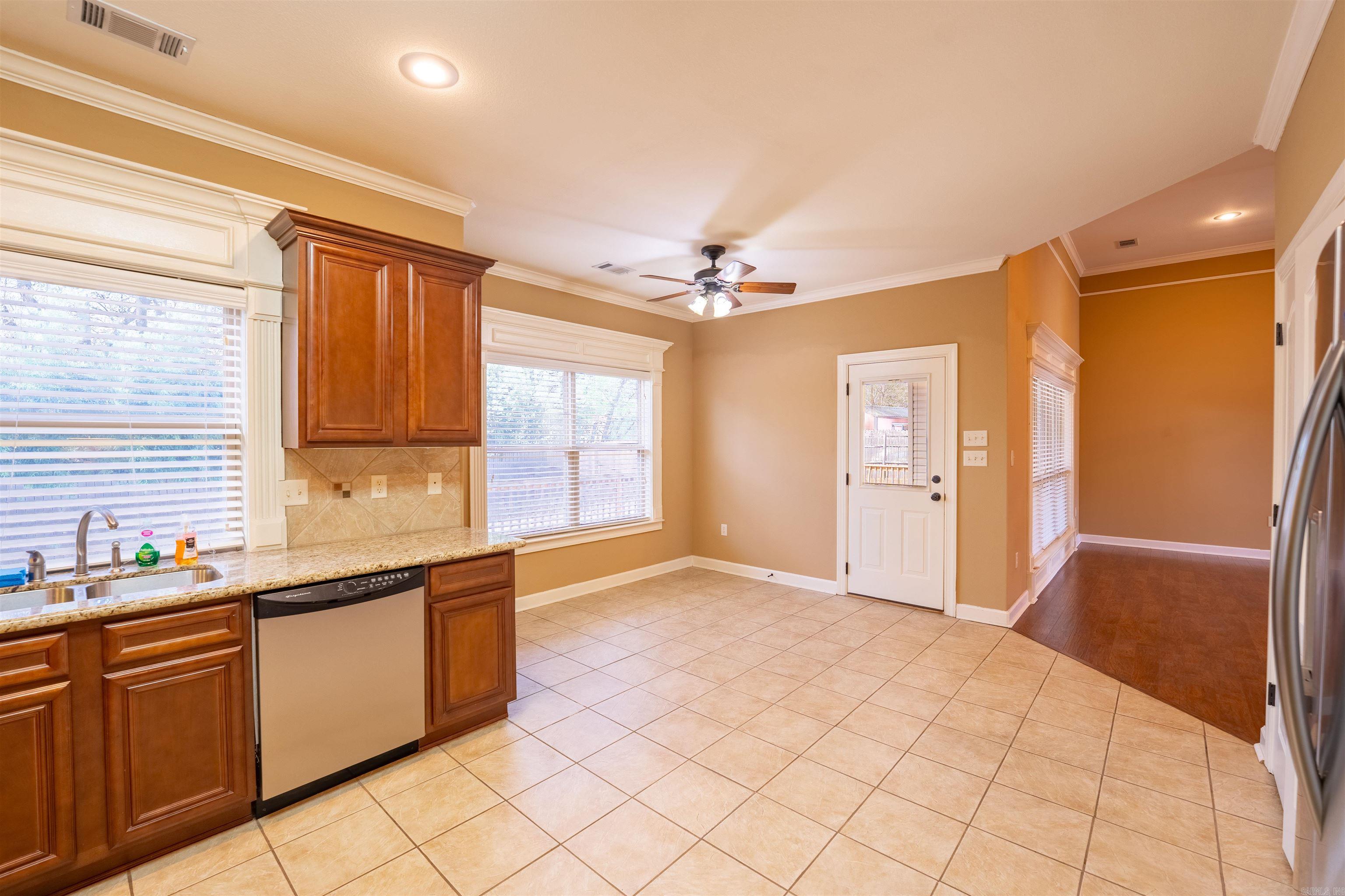 19 Waters Edge  Little Rock, AR