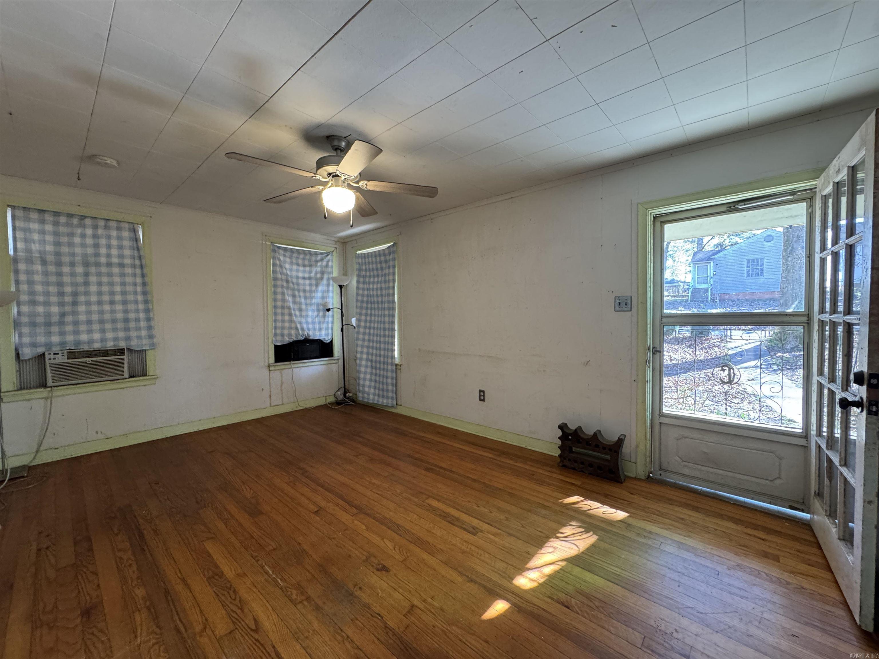 2506 S Taylor  Little Rock, AR