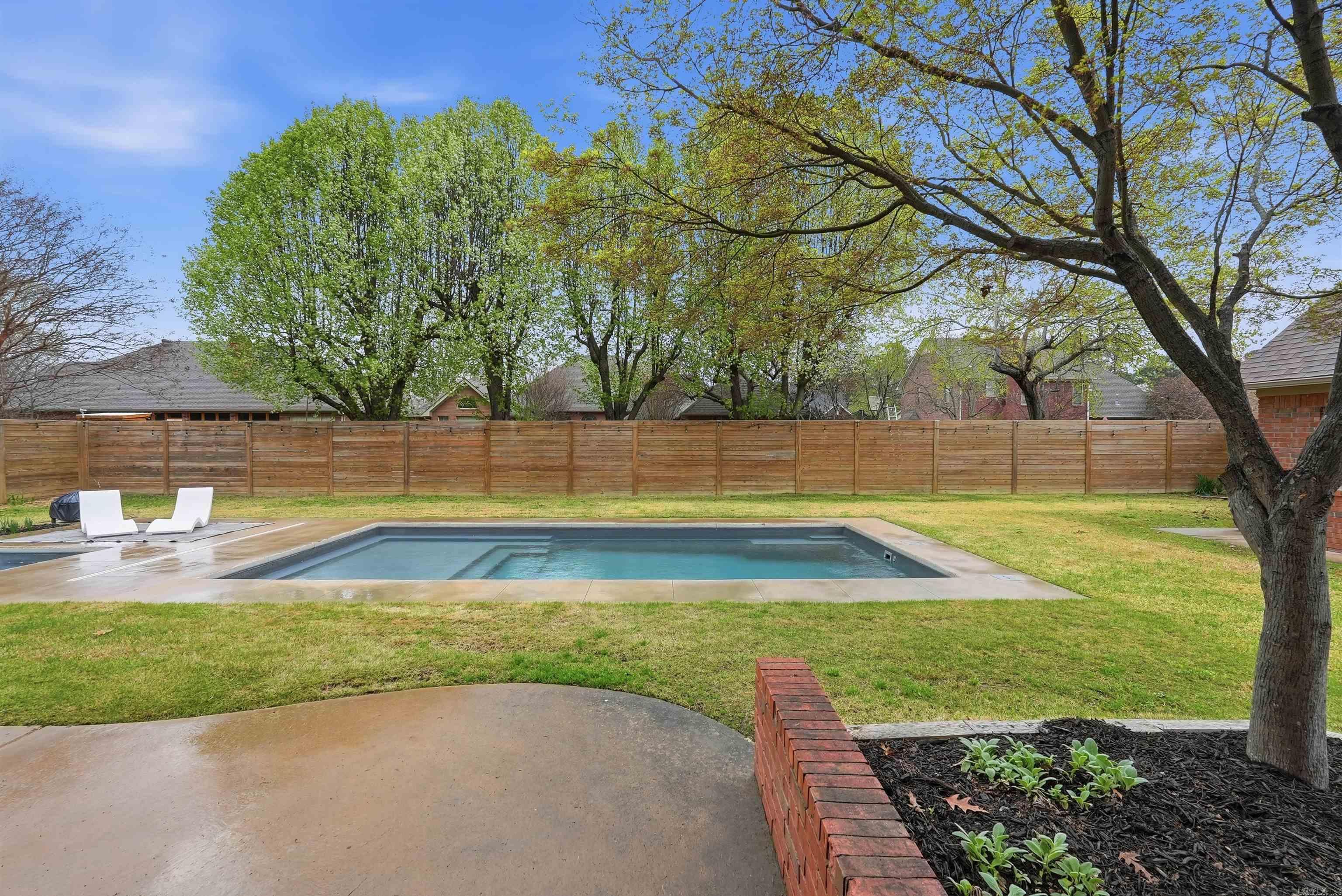 1930 Columbia Dr  Conway, AR