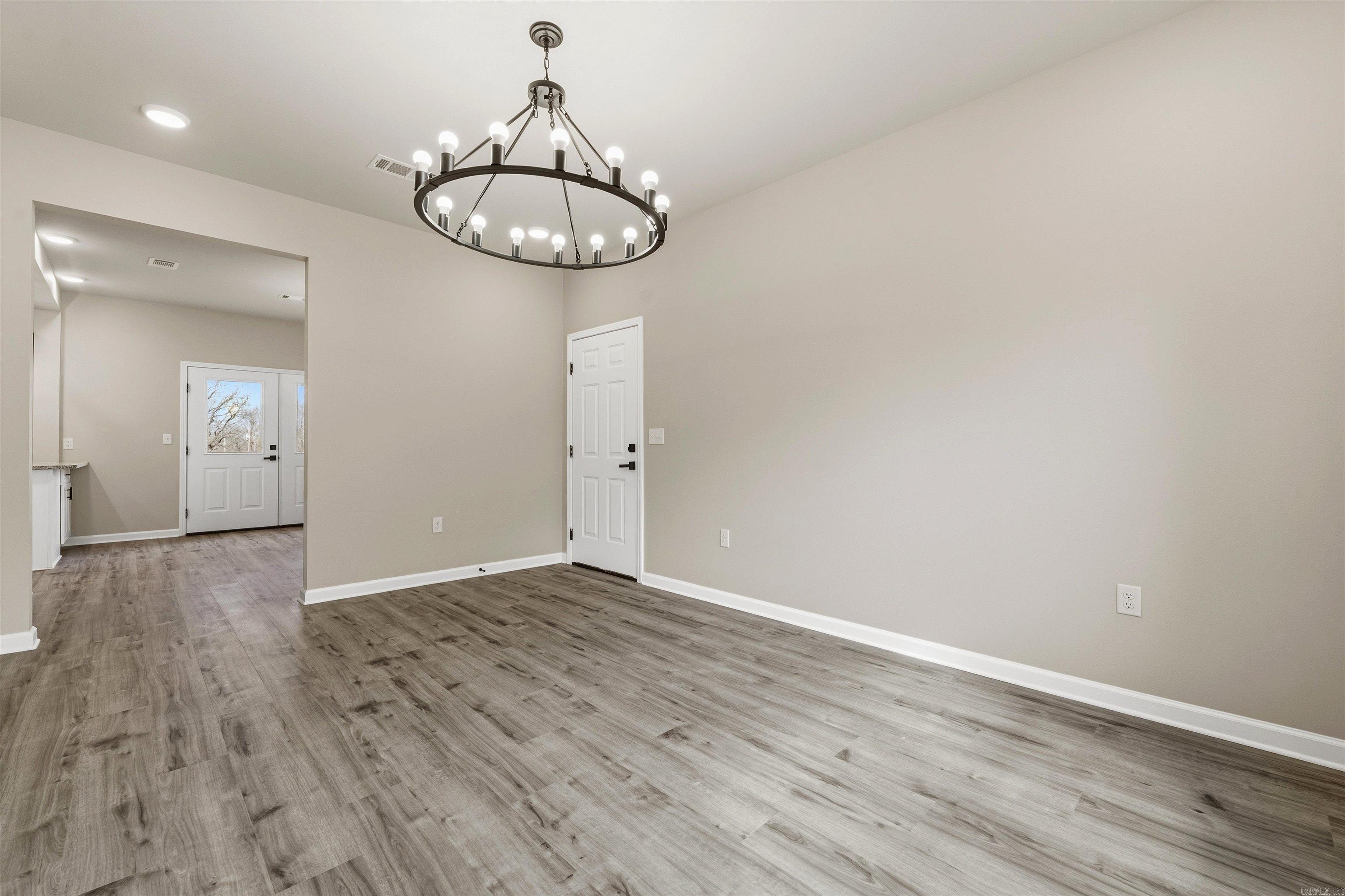 617 W Kiehl Ave 617 W Kiehl Sherwood, AR