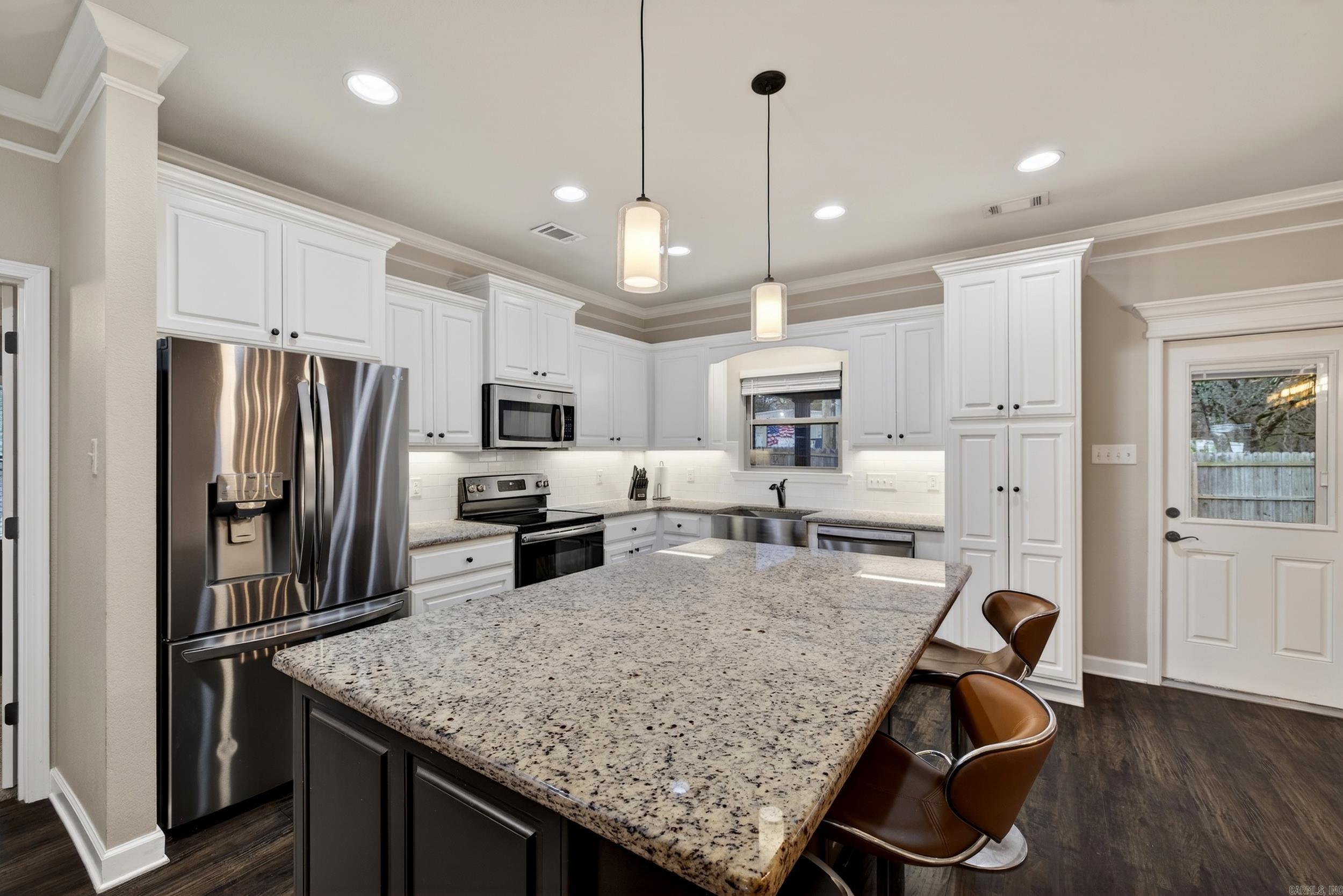 10 Mallard  Austin, AR