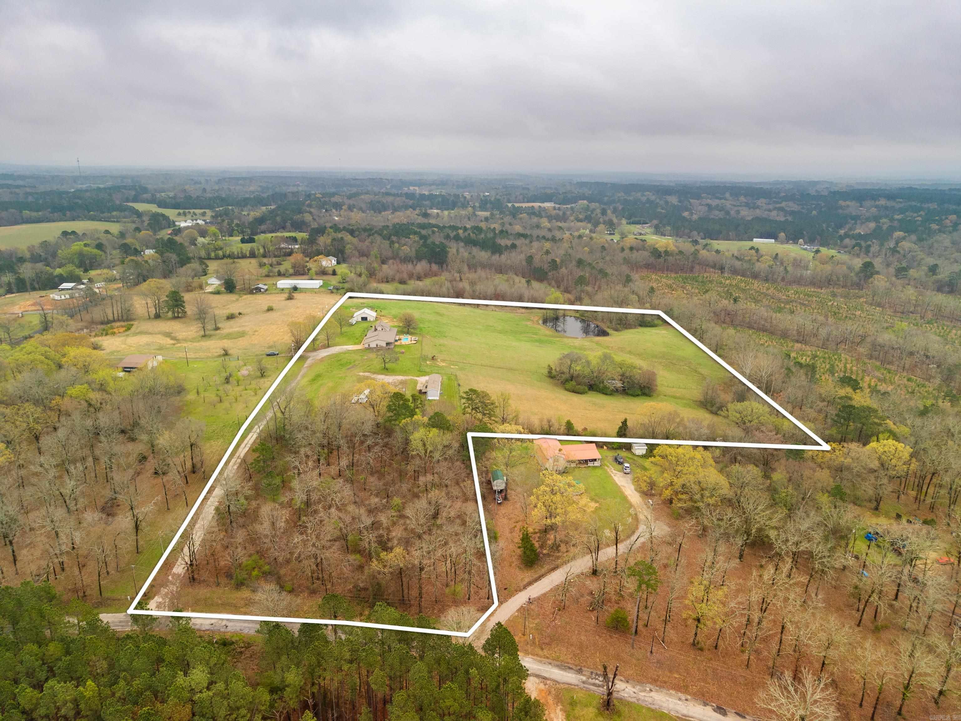 2076 Chestnut  Bismarck, AR