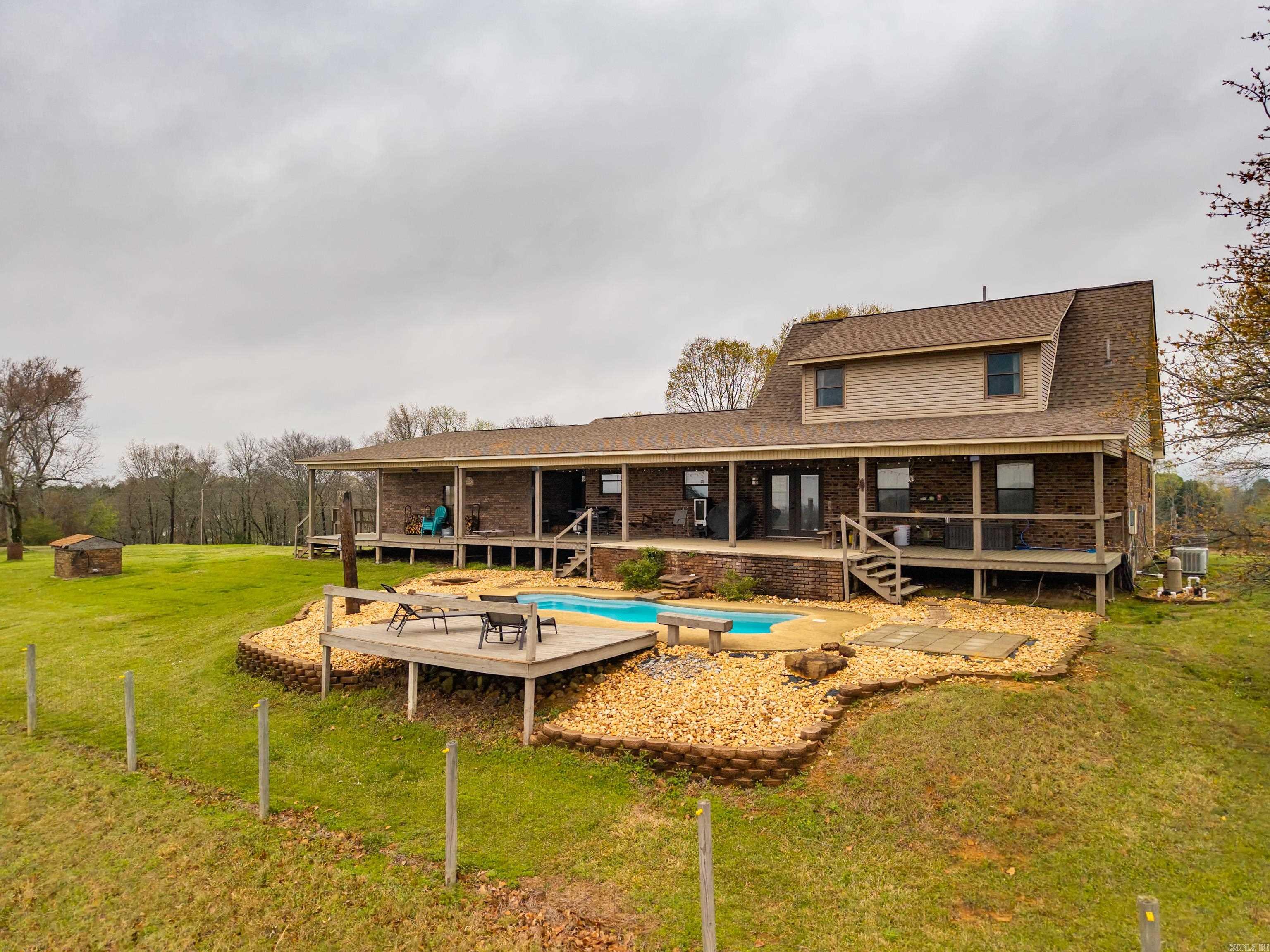 2076 Chestnut  Bismarck, AR