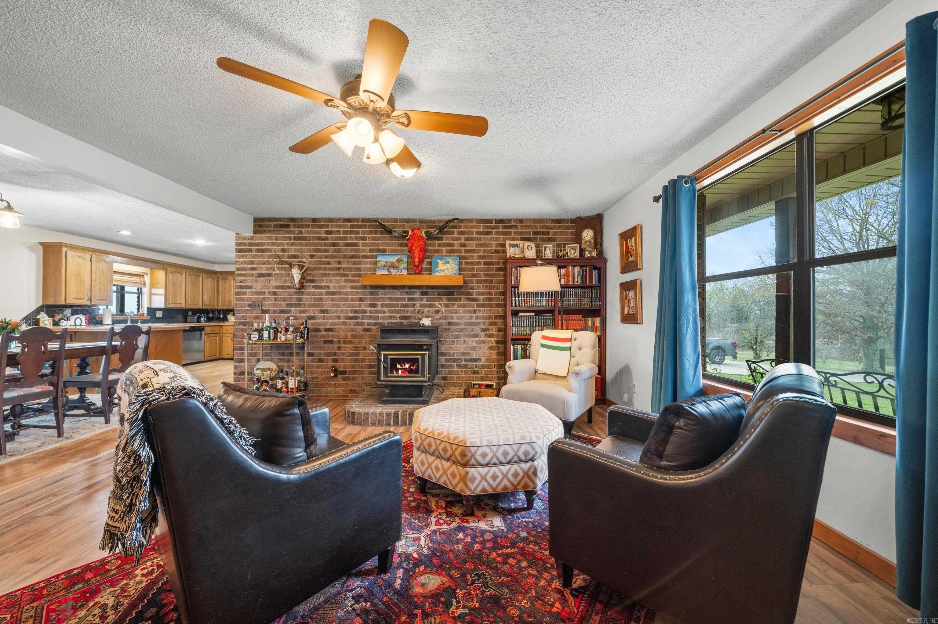 2076 Chestnut  Bismarck, AR