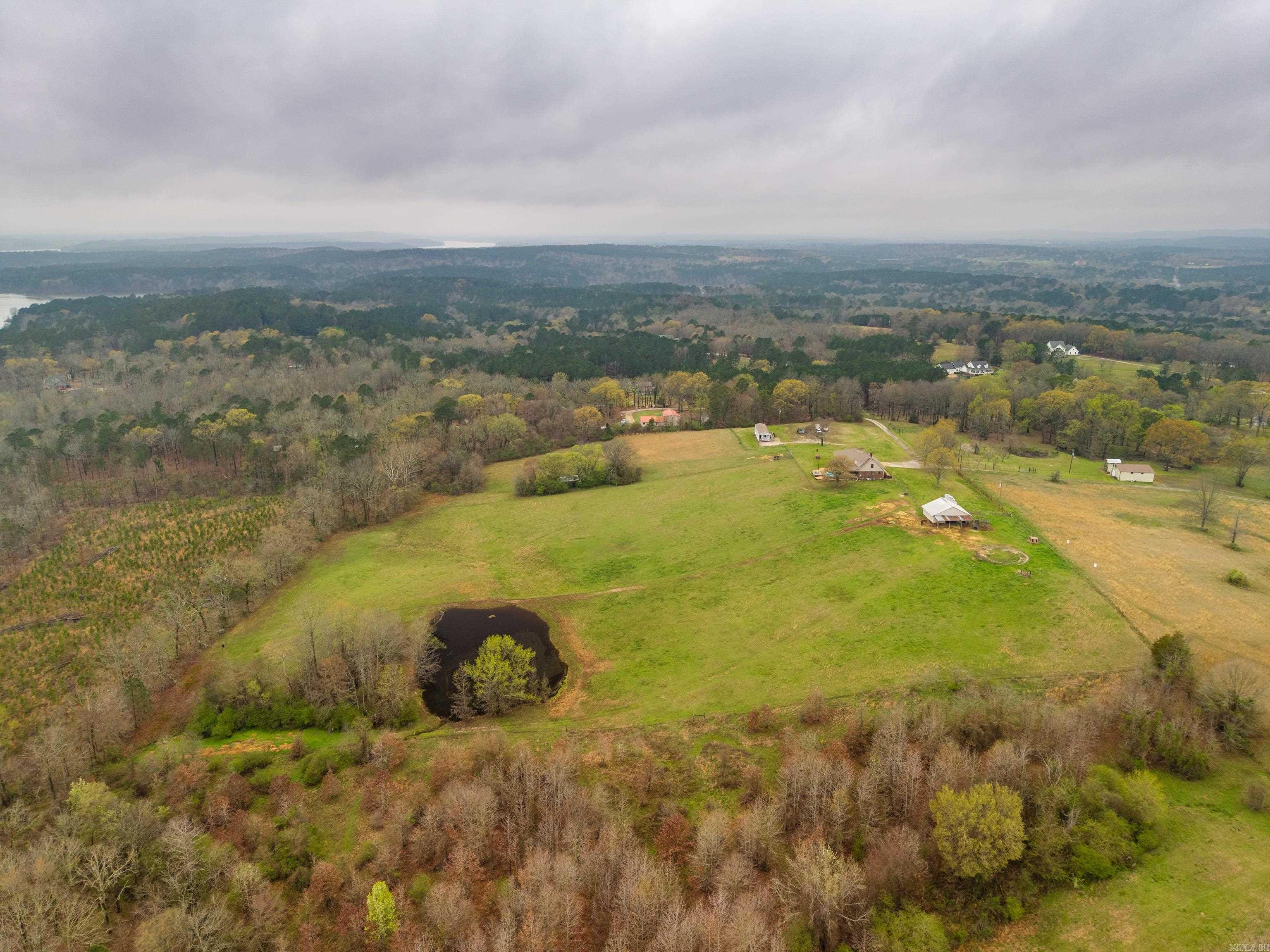 2076 Chestnut  Bismarck, AR