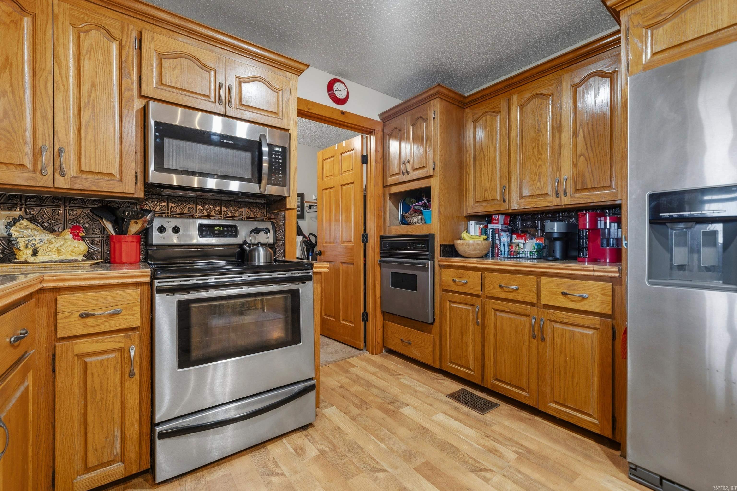 2076 Chestnut  Bismarck, AR