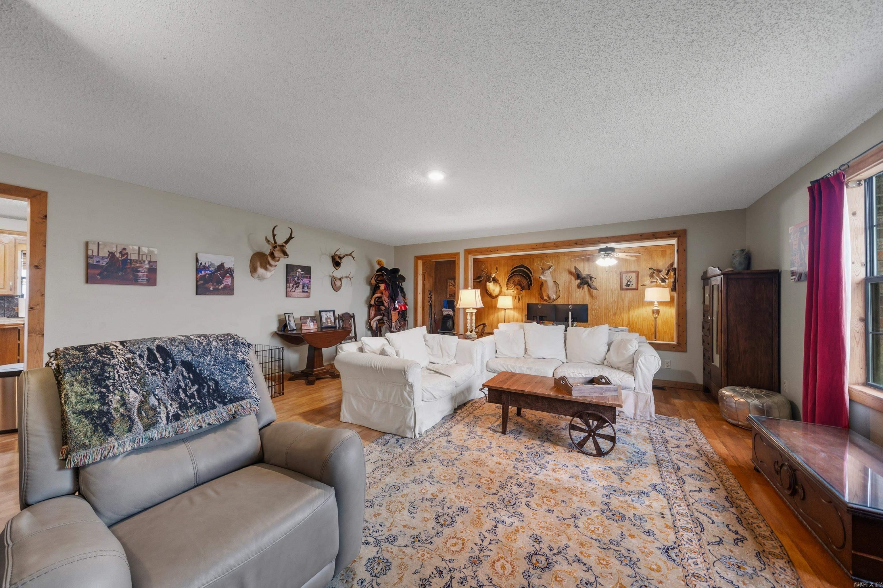 2076 Chestnut  Bismarck, AR