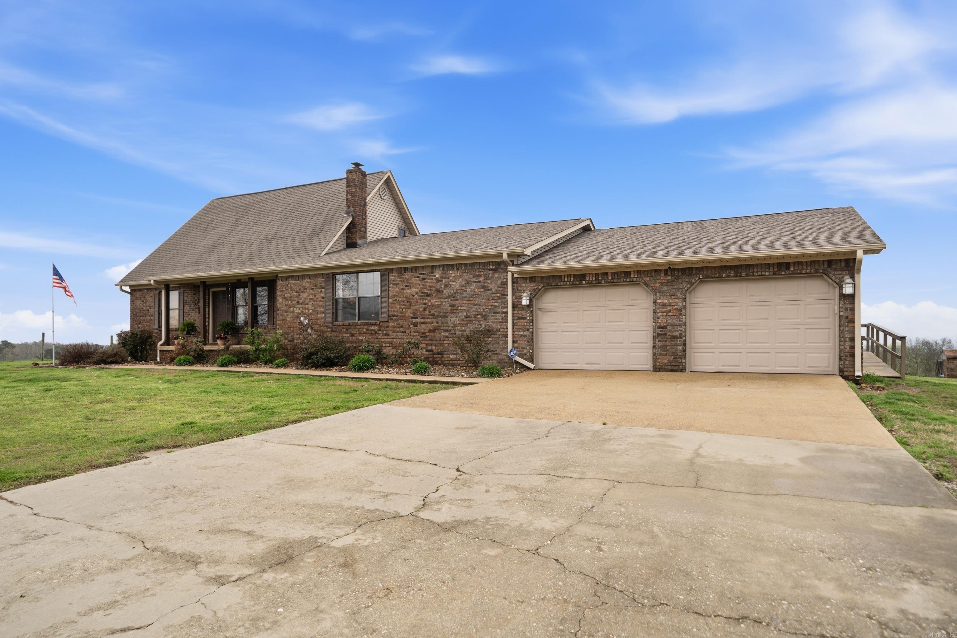 2076 Chestnut  Bismarck, AR
