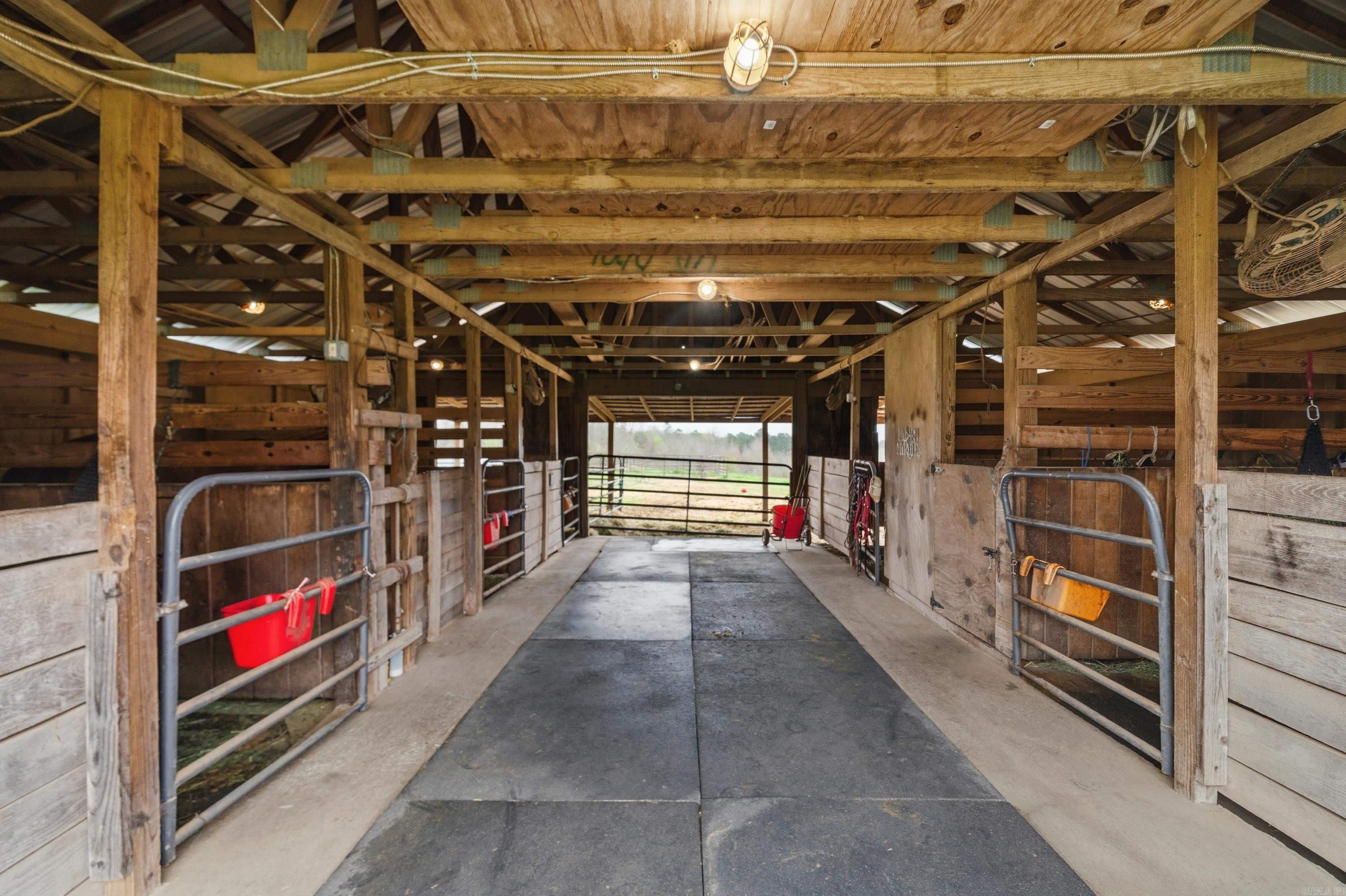 2076 Chestnut  Bismarck, AR