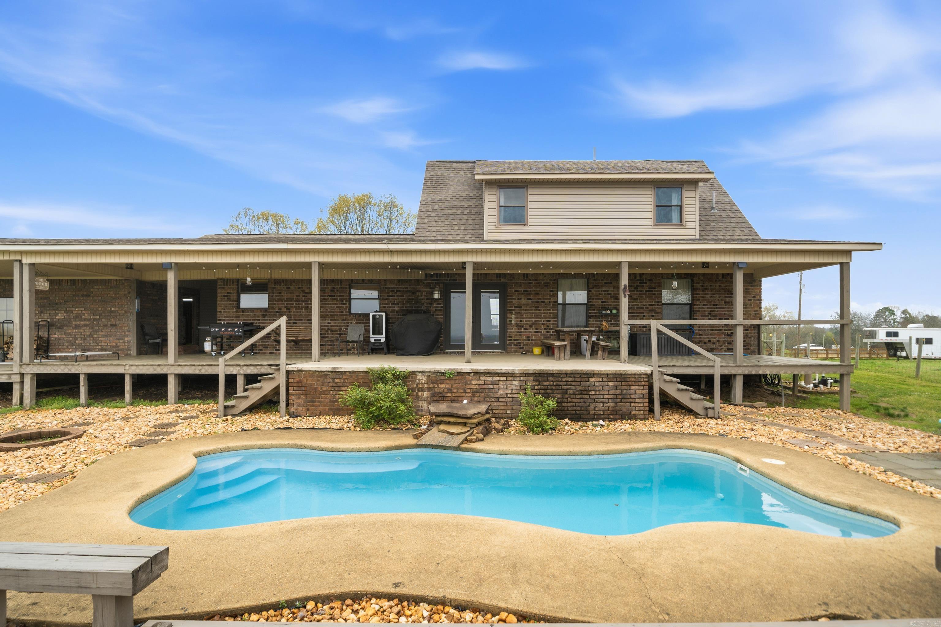 2076 Chestnut  Bismarck, AR