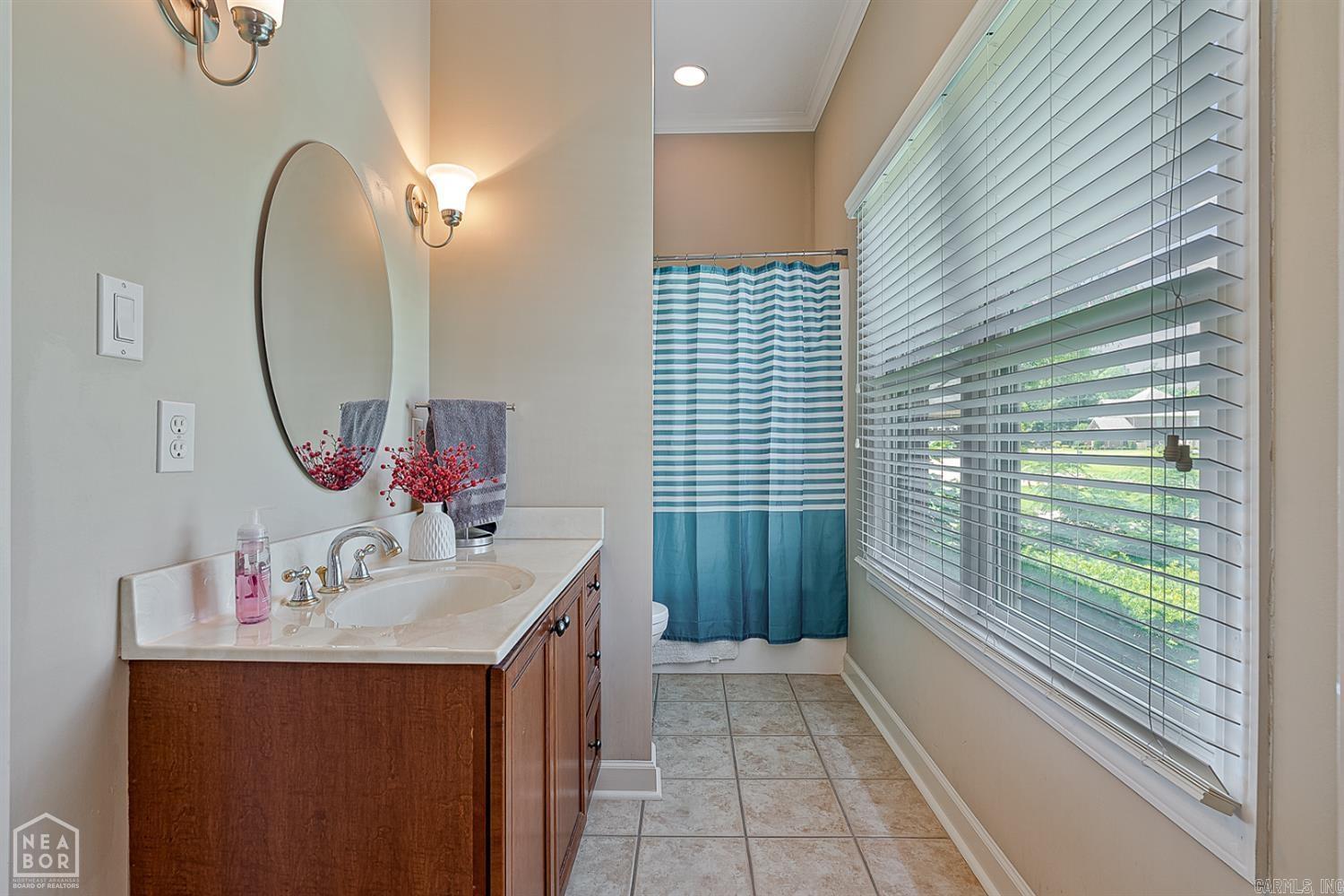 221 Dunwoody  Jonesboro, AR