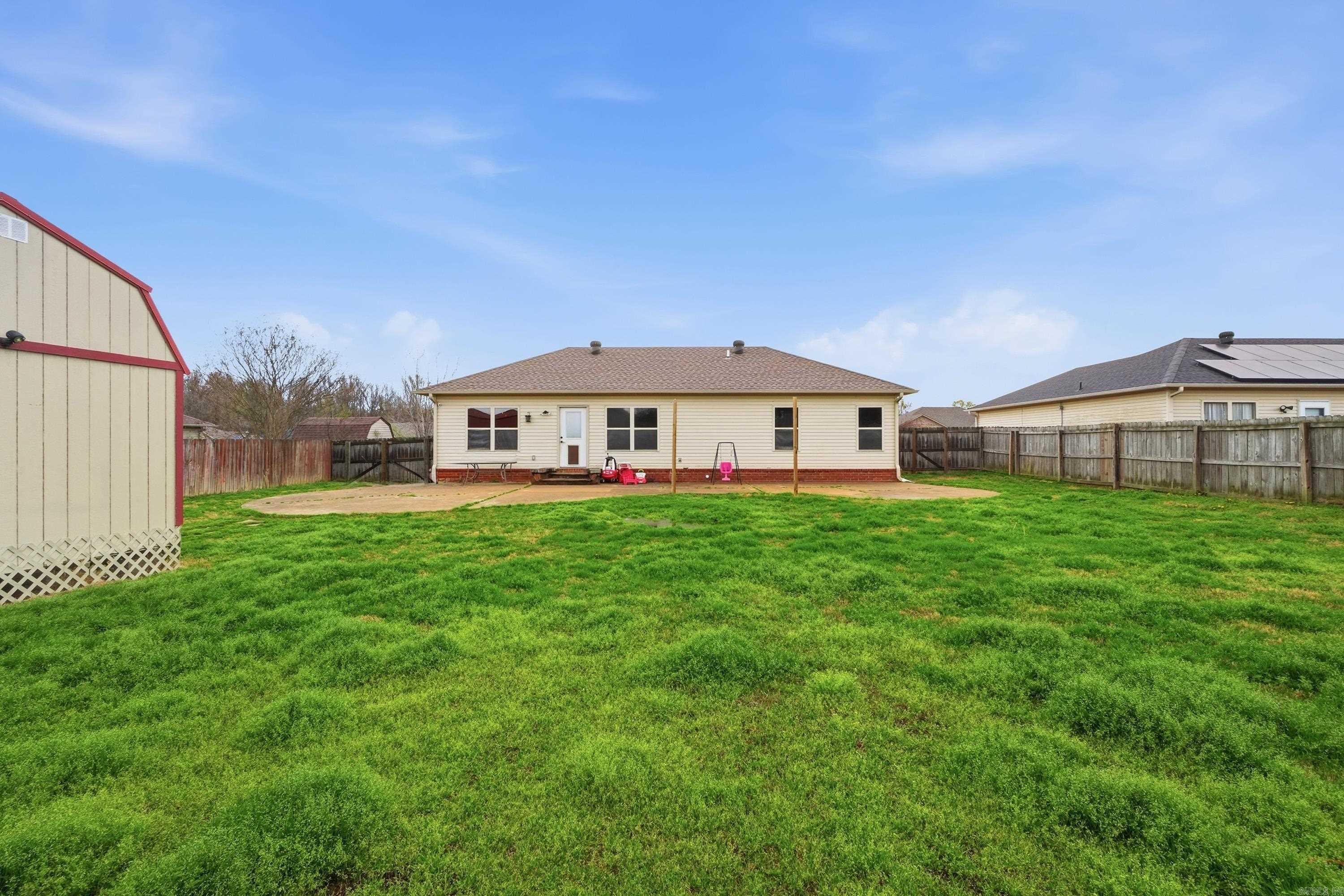 503 Nectarine  Austin, AR