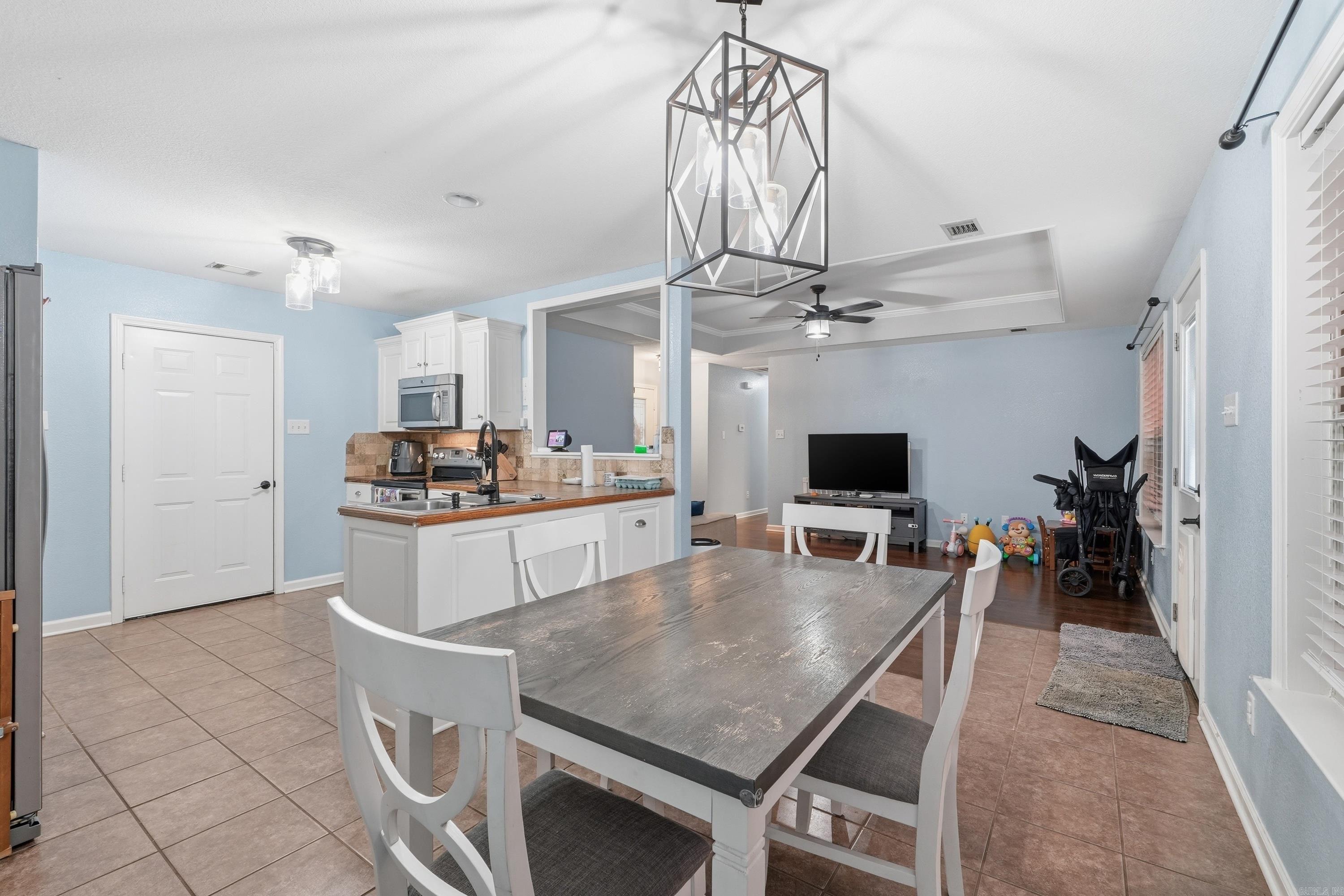 503 Nectarine  Austin, AR