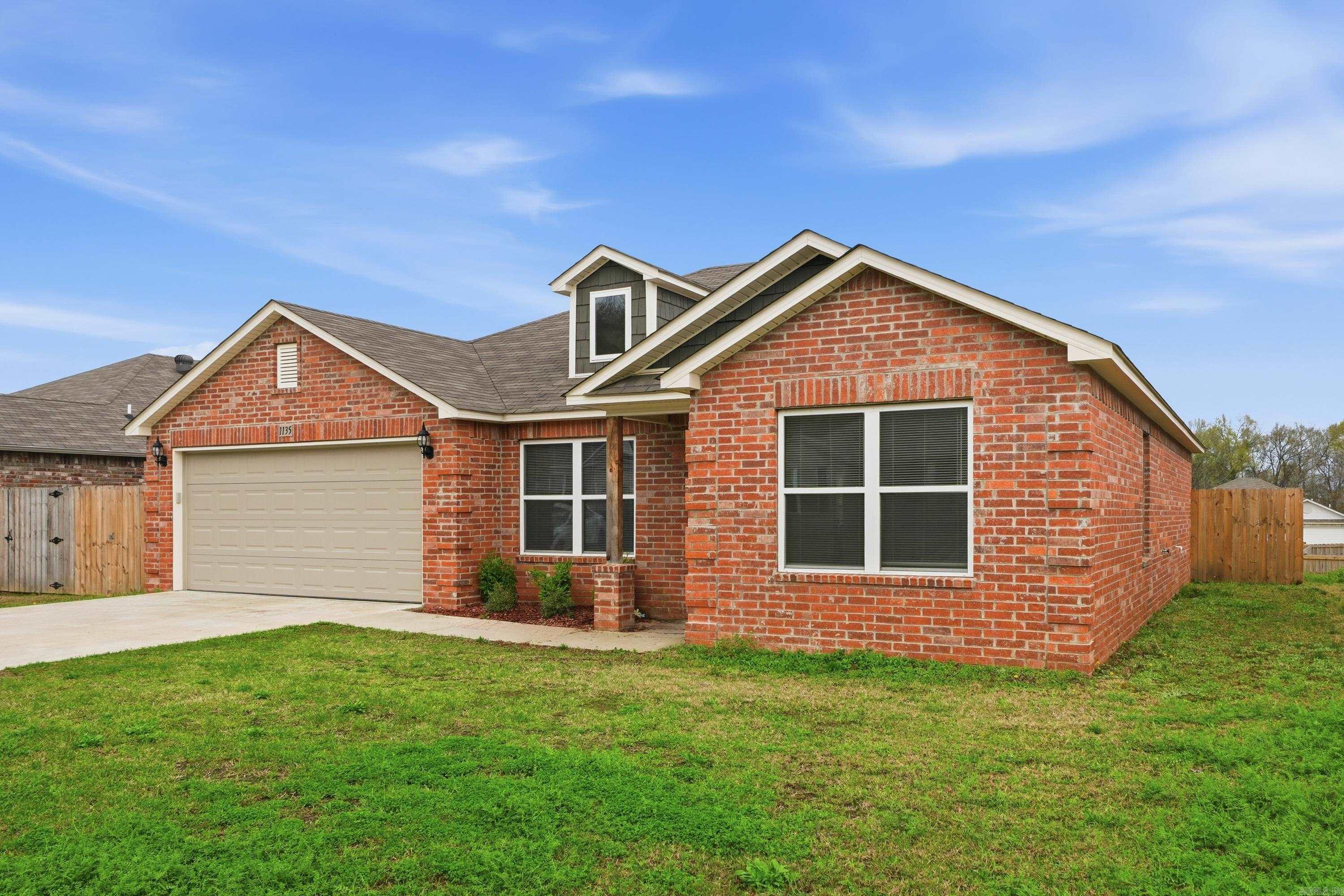 1135 Gallery  Conway, AR